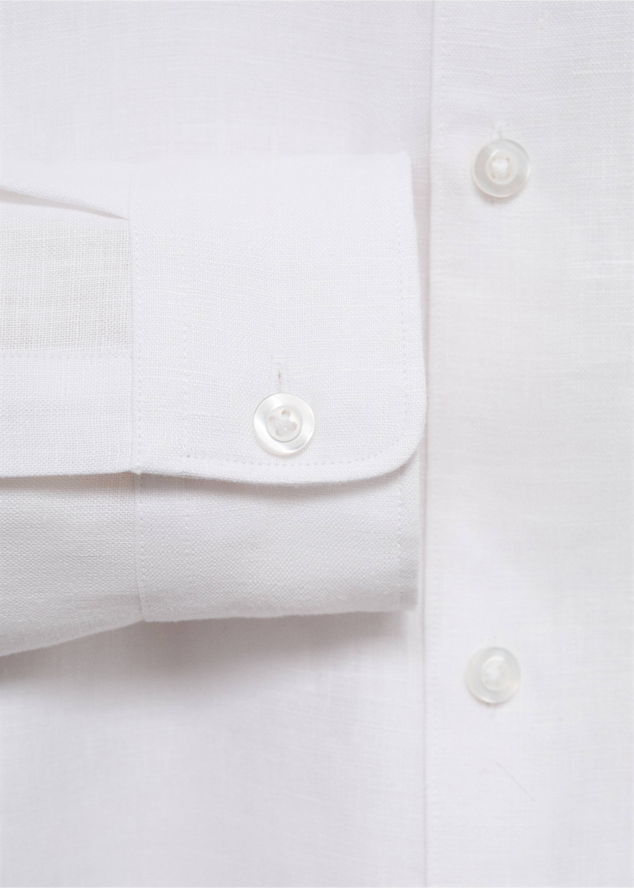 Chemise 100 % lin avec poche - Détail de l'article 8, Blanc cassé. Ref: 17072912-00.