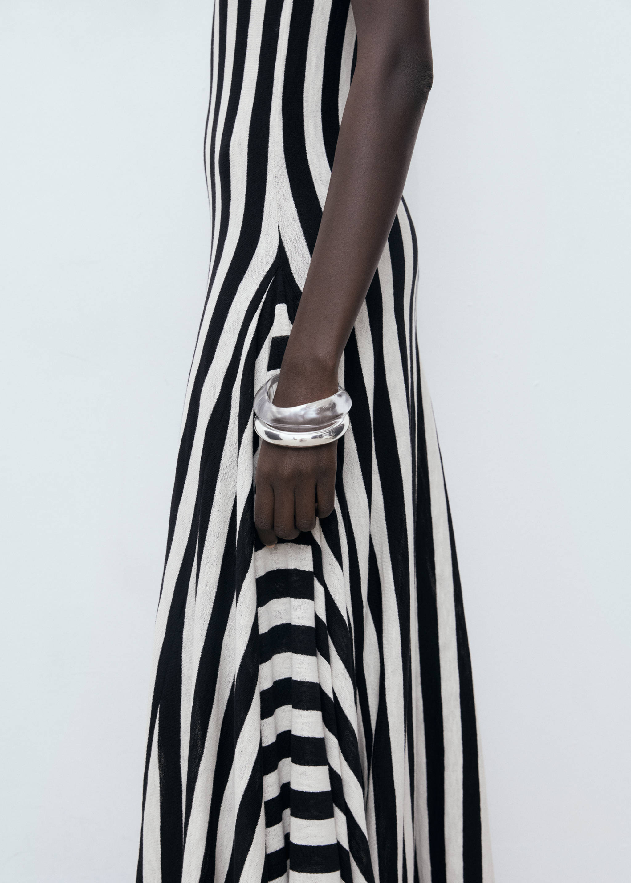 mango black and white dress Asymmetrical low-knit dress - Women