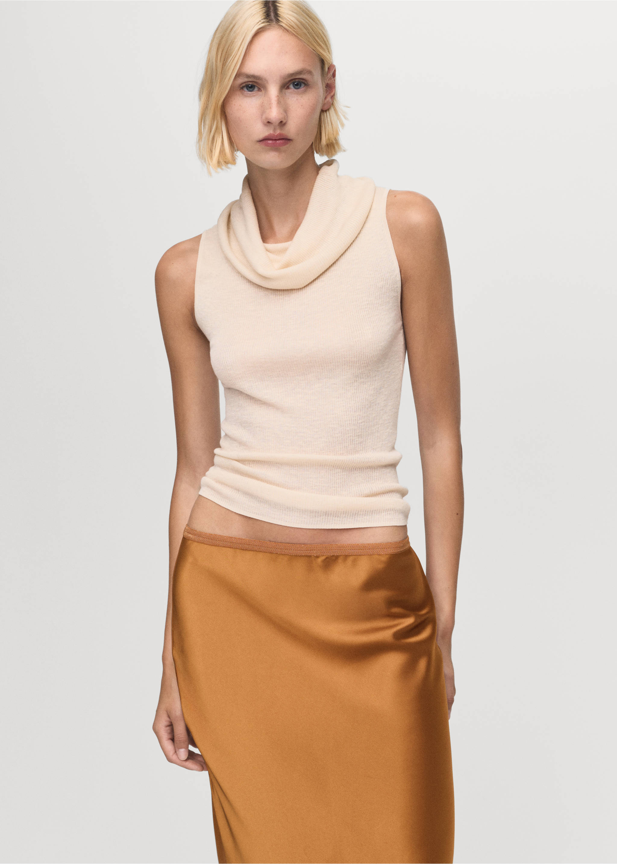 Midi satin skirt - Details of the article 1, Cognac. Ref: 17072928-00.