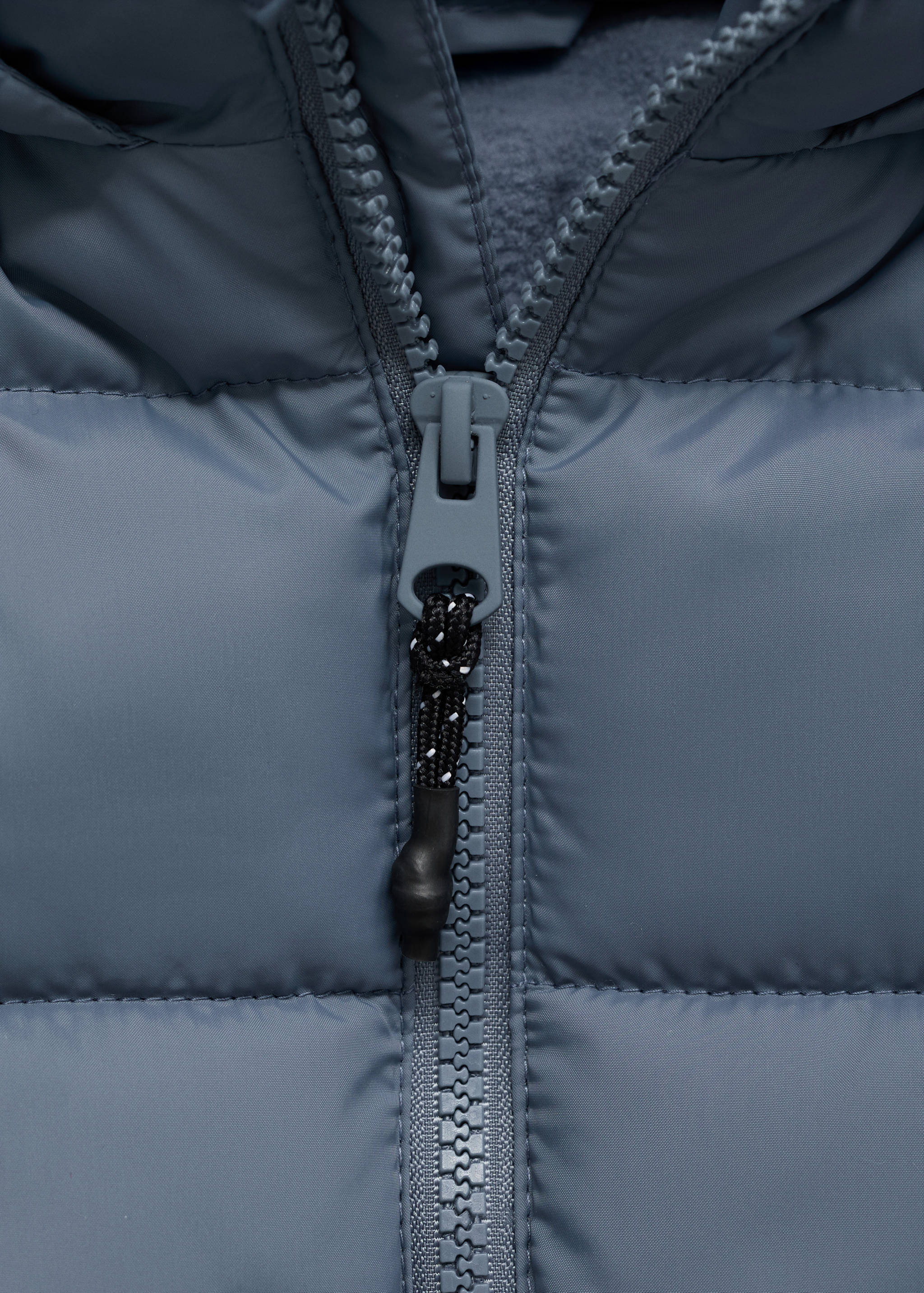 Hooded liner quilted coat - Details of the article 8