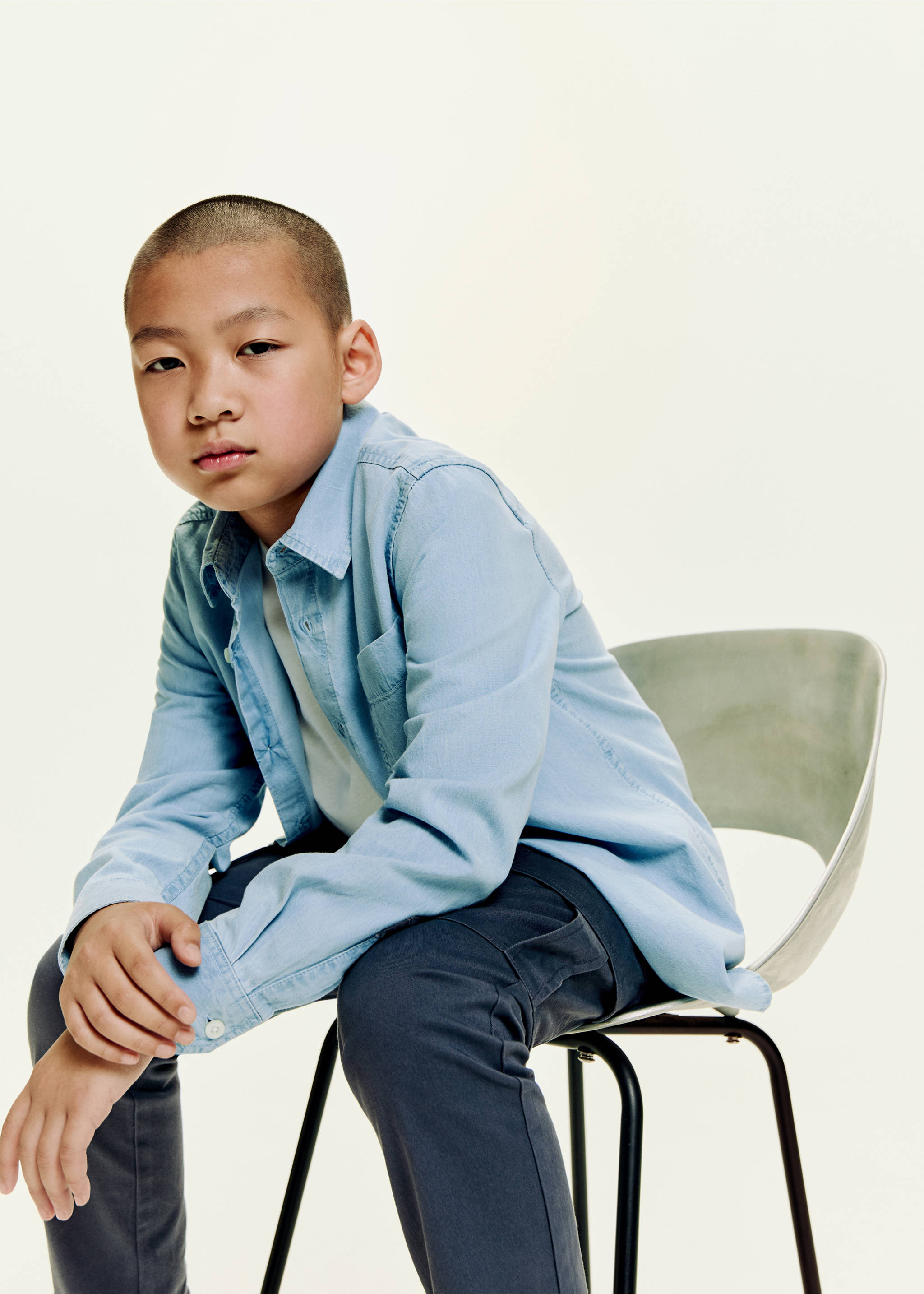 Jeanshemd aus Baumwolle - Mittlere Ansicht, Hellblau. Ref: 17073275-00.