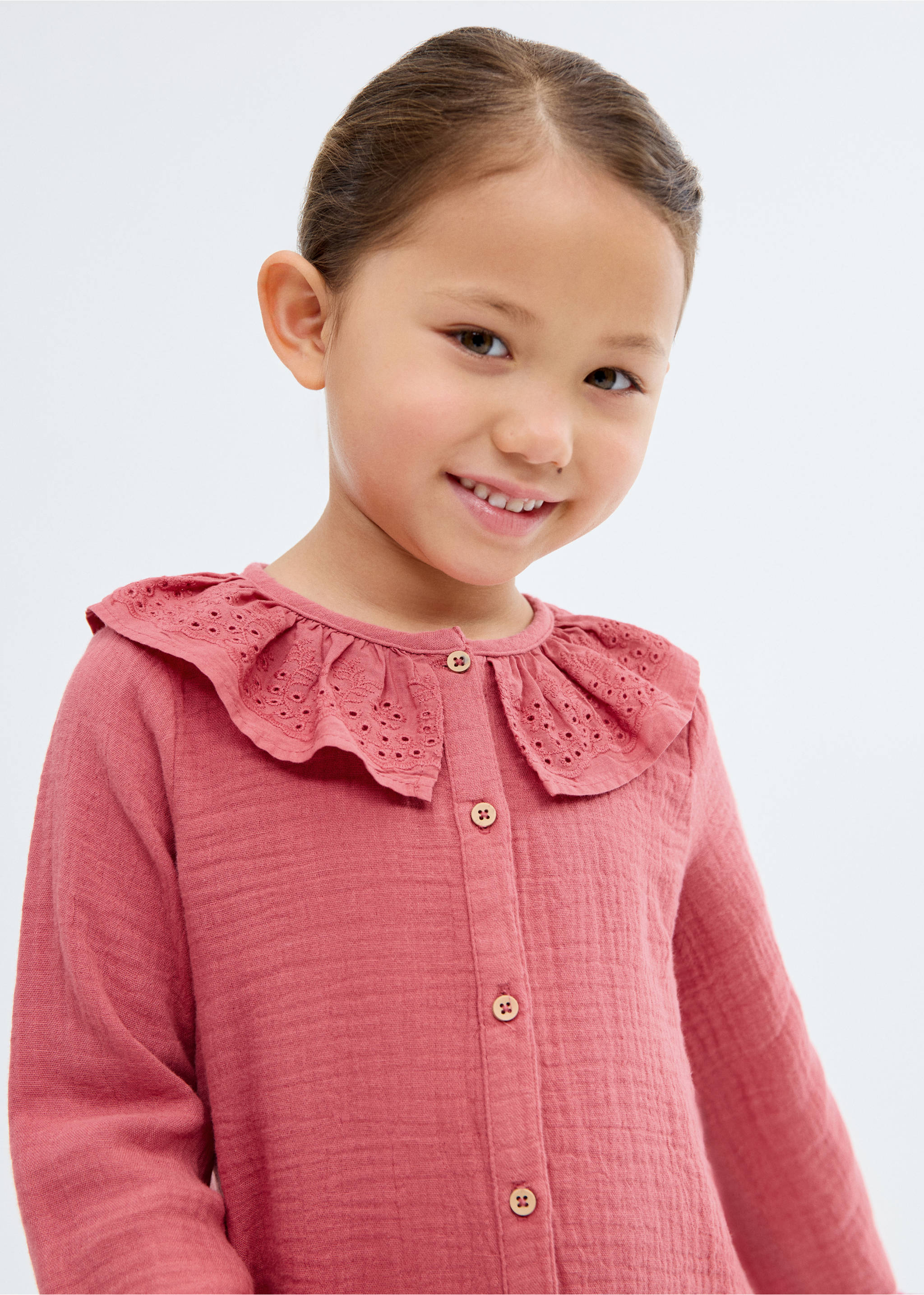 Bambula embroidered blouse - Details of the article 1, Maroon. Ref: 17073277-00.