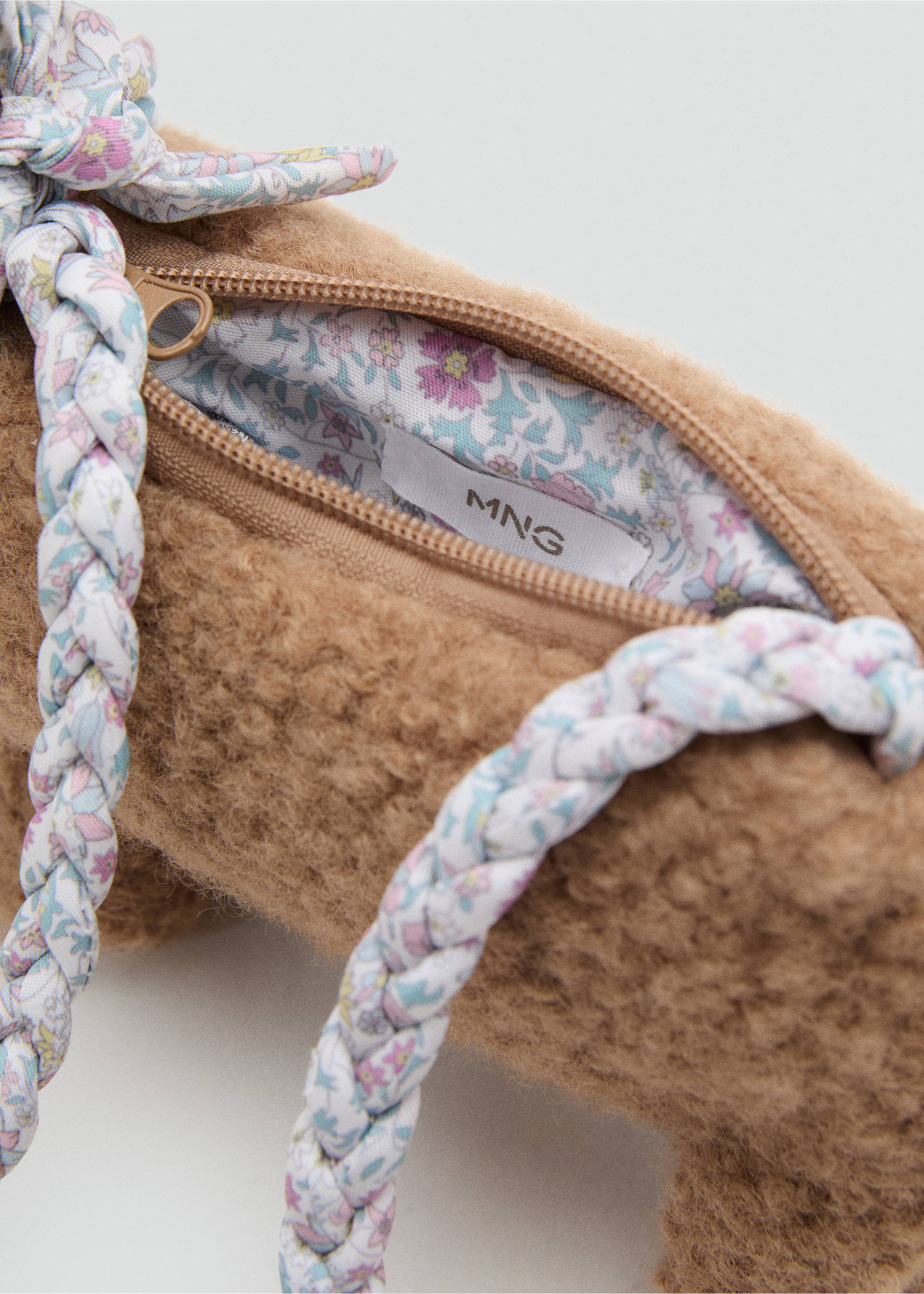 Puppy bag - Details of the article 2, Medium Brown. Ref: 17073295-00.