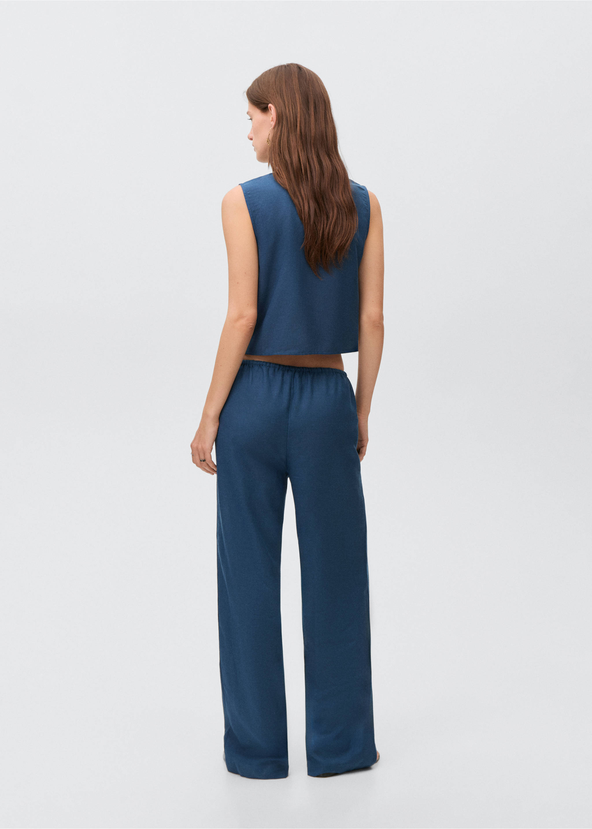 Gilet lin brodé - Verso de l’article, Bleu marine. Ref: 17073301-00.