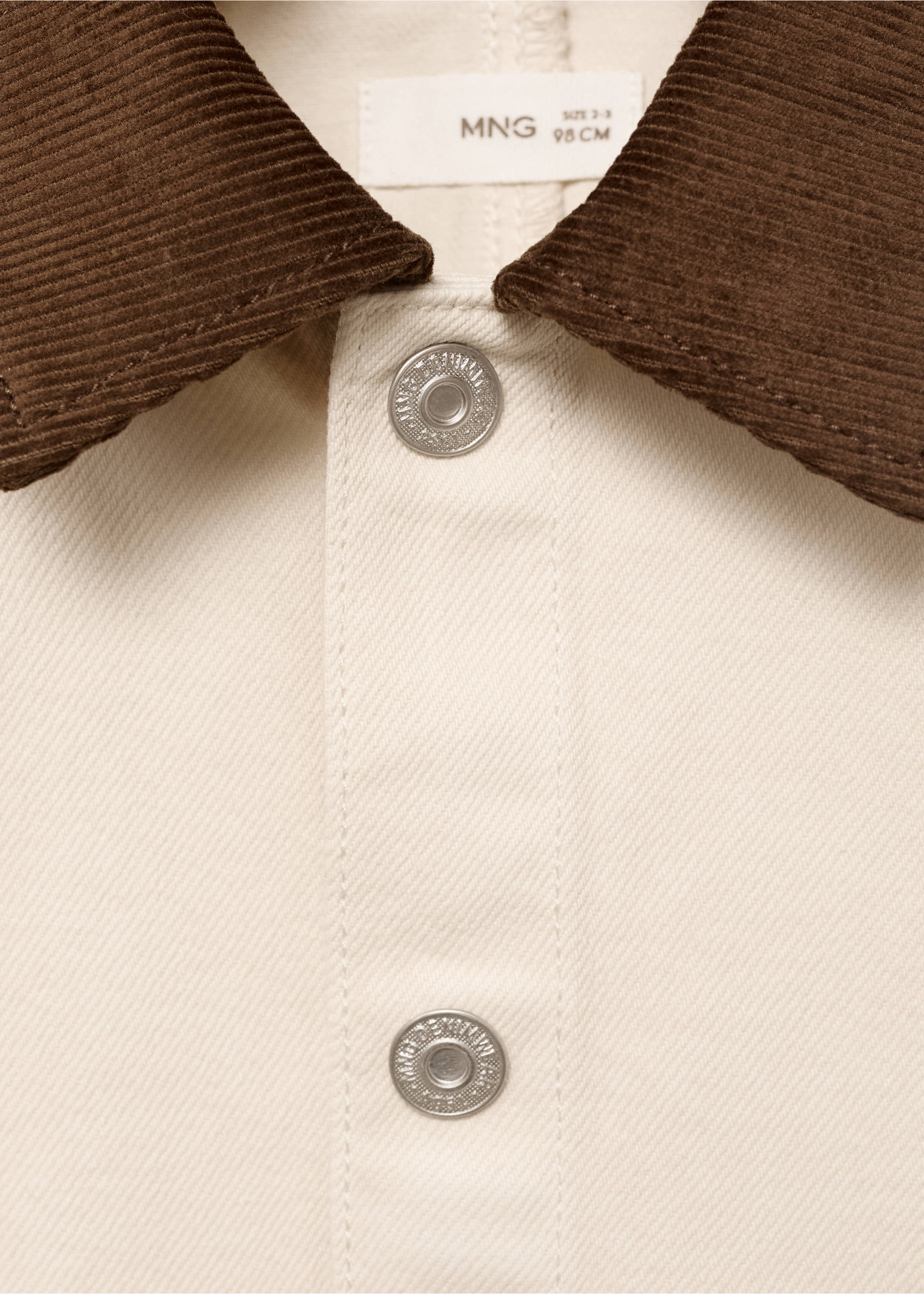 Parca denim coll contrast - Detall de l'article 8, Sorra. Ref: 17073303-00.