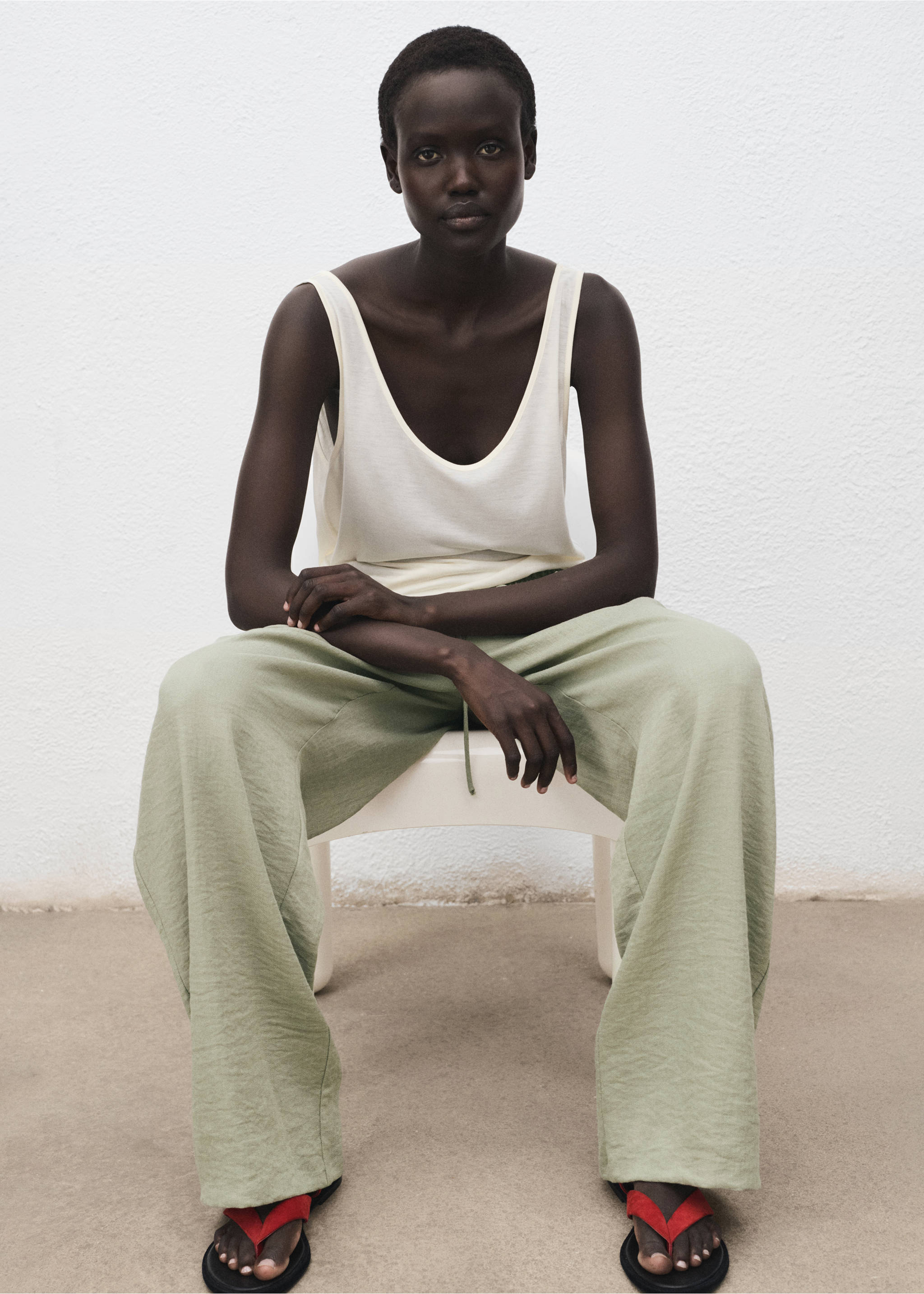Straight textured trousers - Details of the article 2, Aqua Green. Ref: 17073802-00.