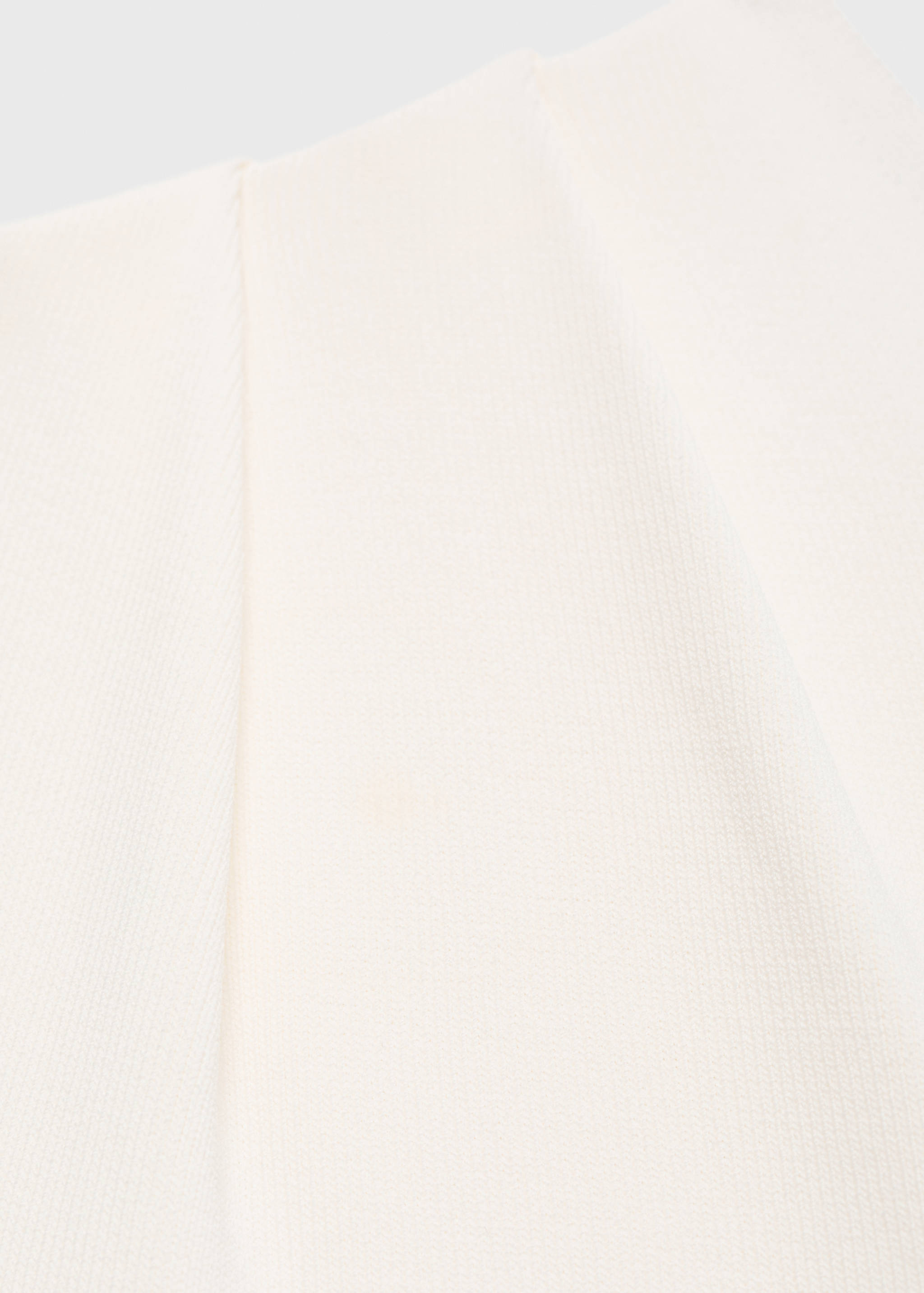 Asymmetrisches Strickkleid mit kombiniertem Design - Detail des Artikels 8