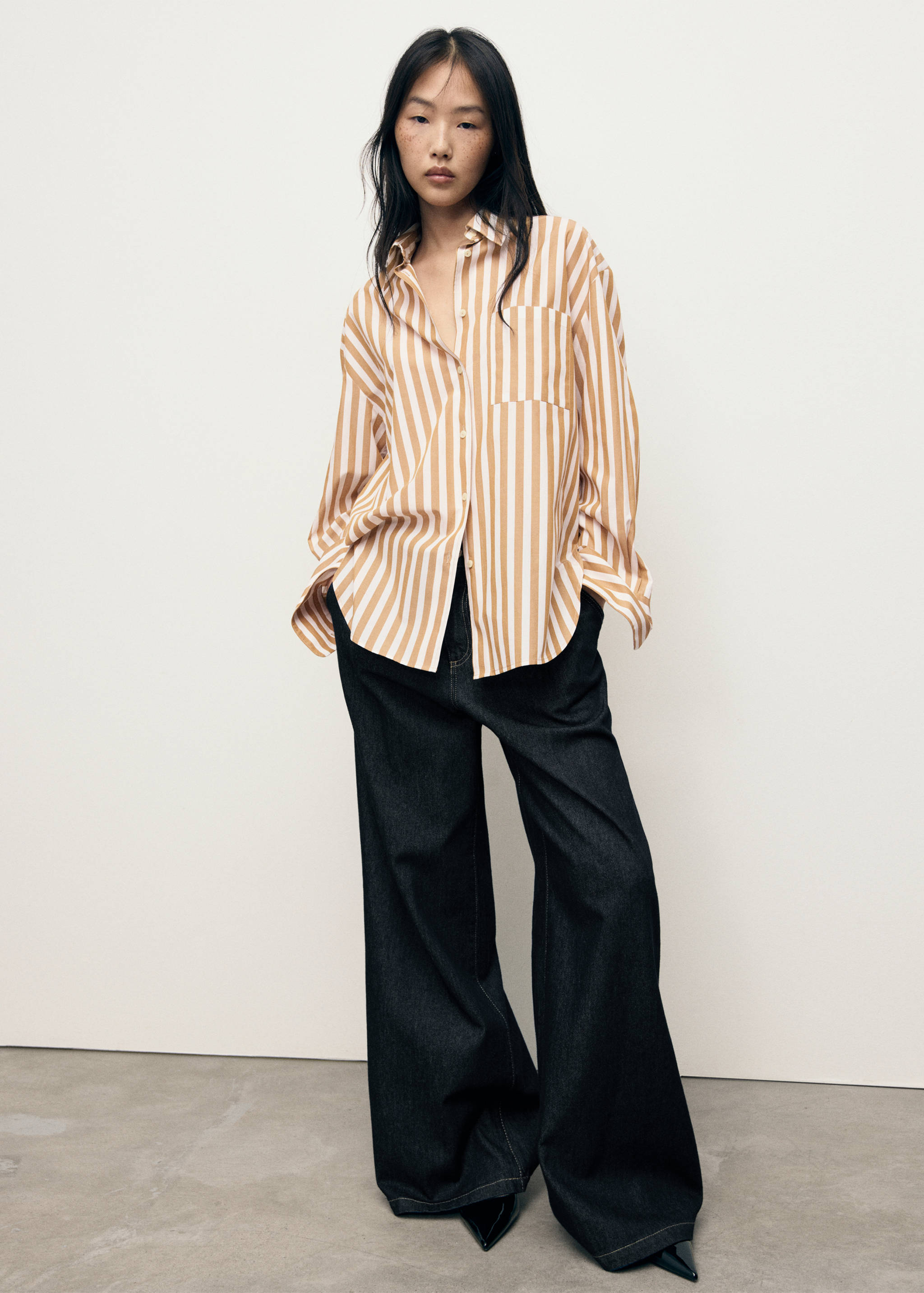 Oversize striped shirt - General plane