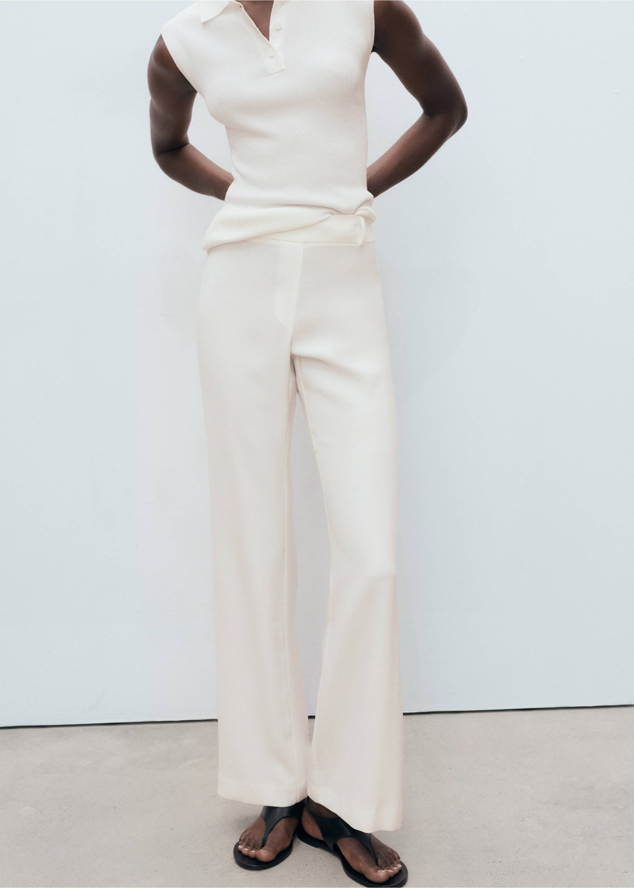 Straight-leg trousers with belt loops - Medium plane, White. Ref: 17074090-00.