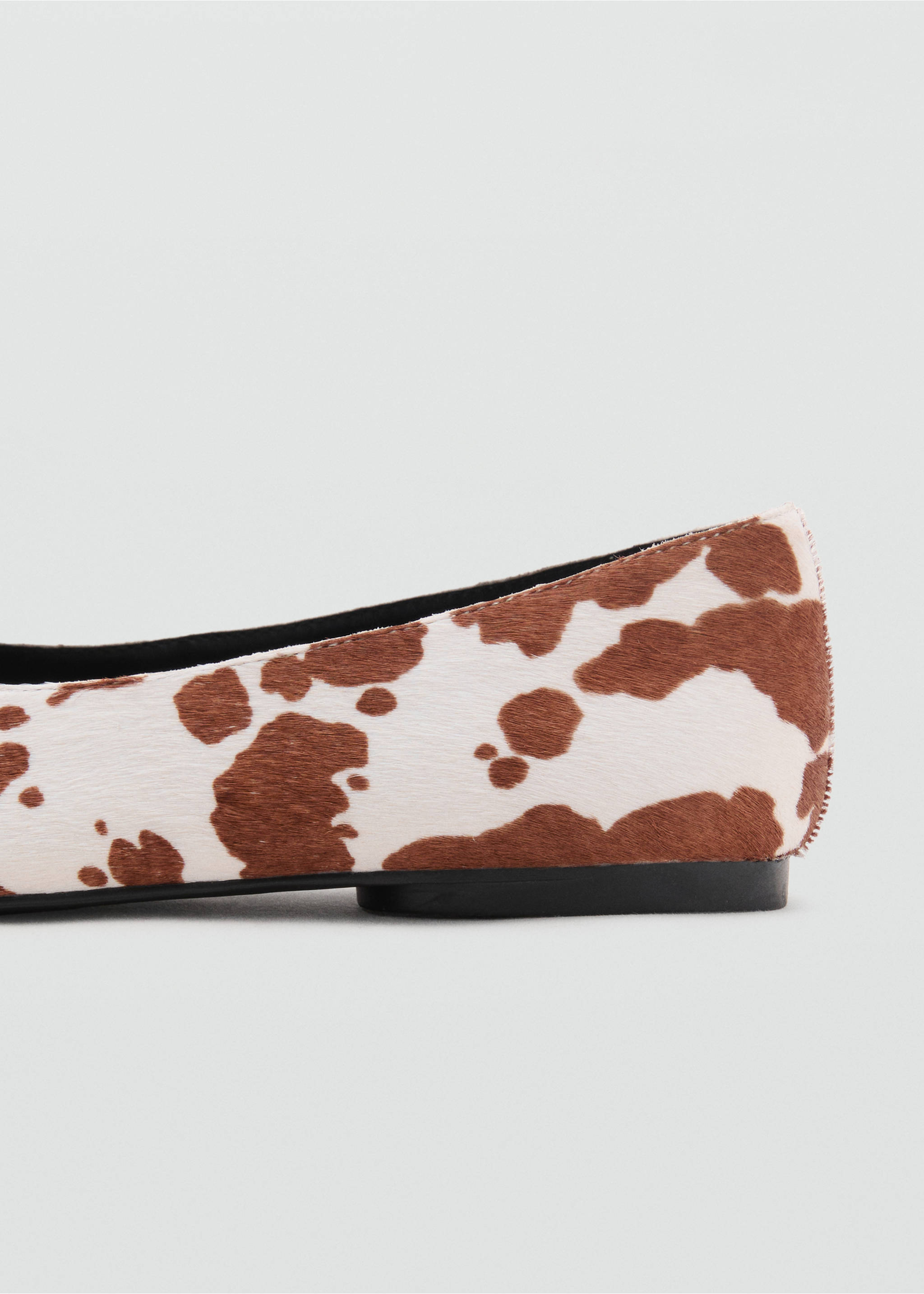 Cow leather ballet flats - Details of the article 1, White. Ref: 17074100-00.