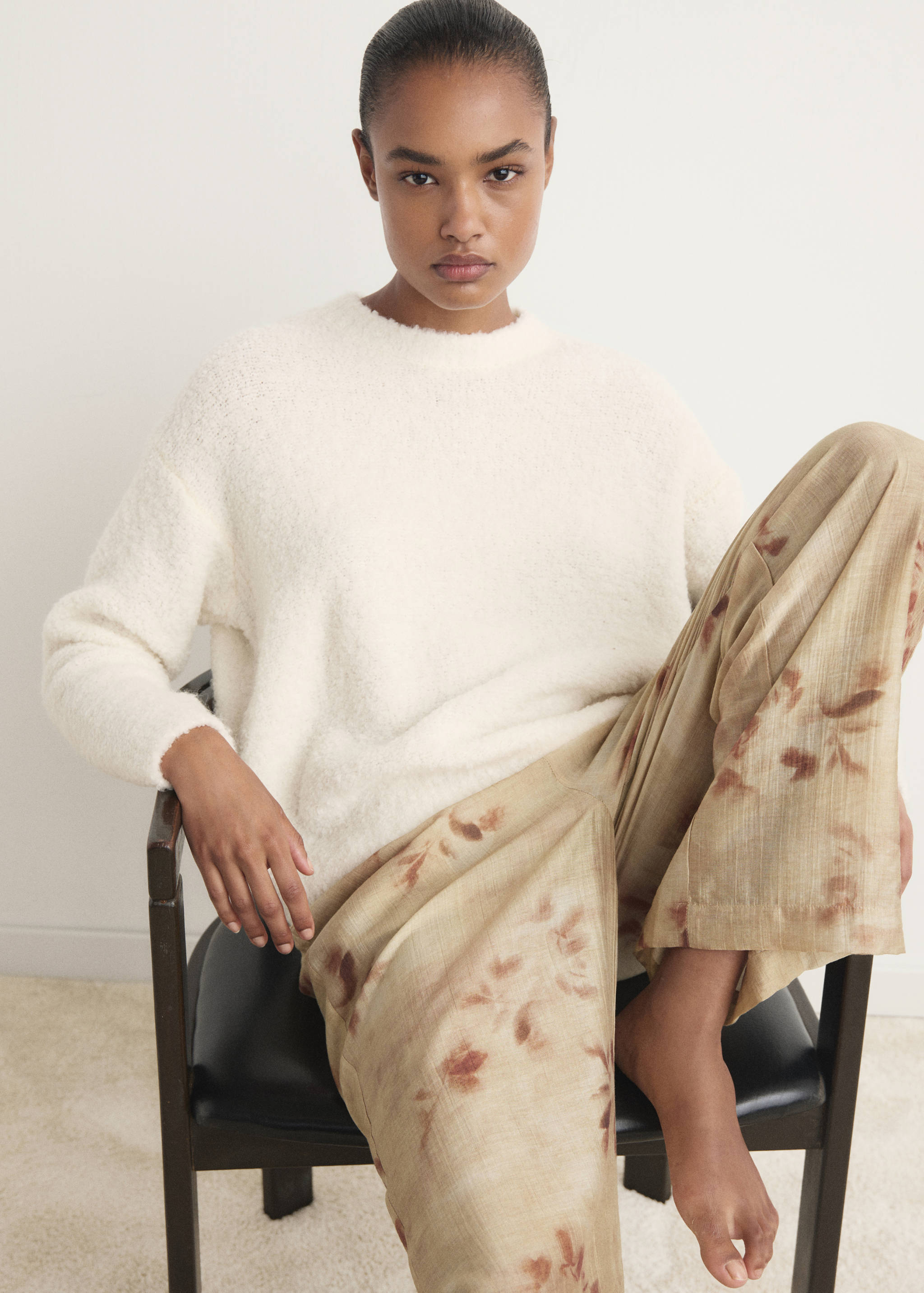Bouclé-effect sweater - Medium plane