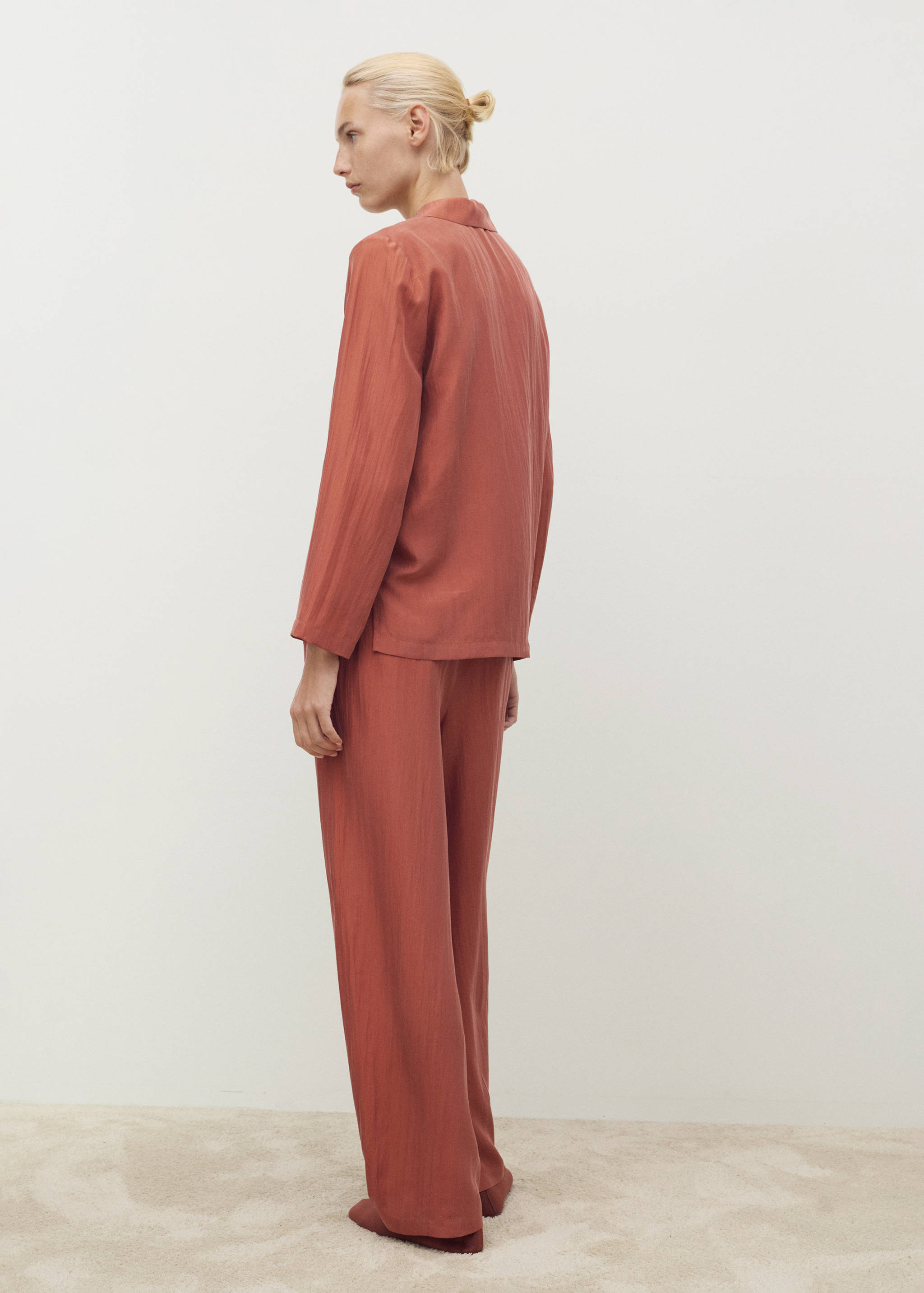 Lange zijden broek - Achterkant van het artikel