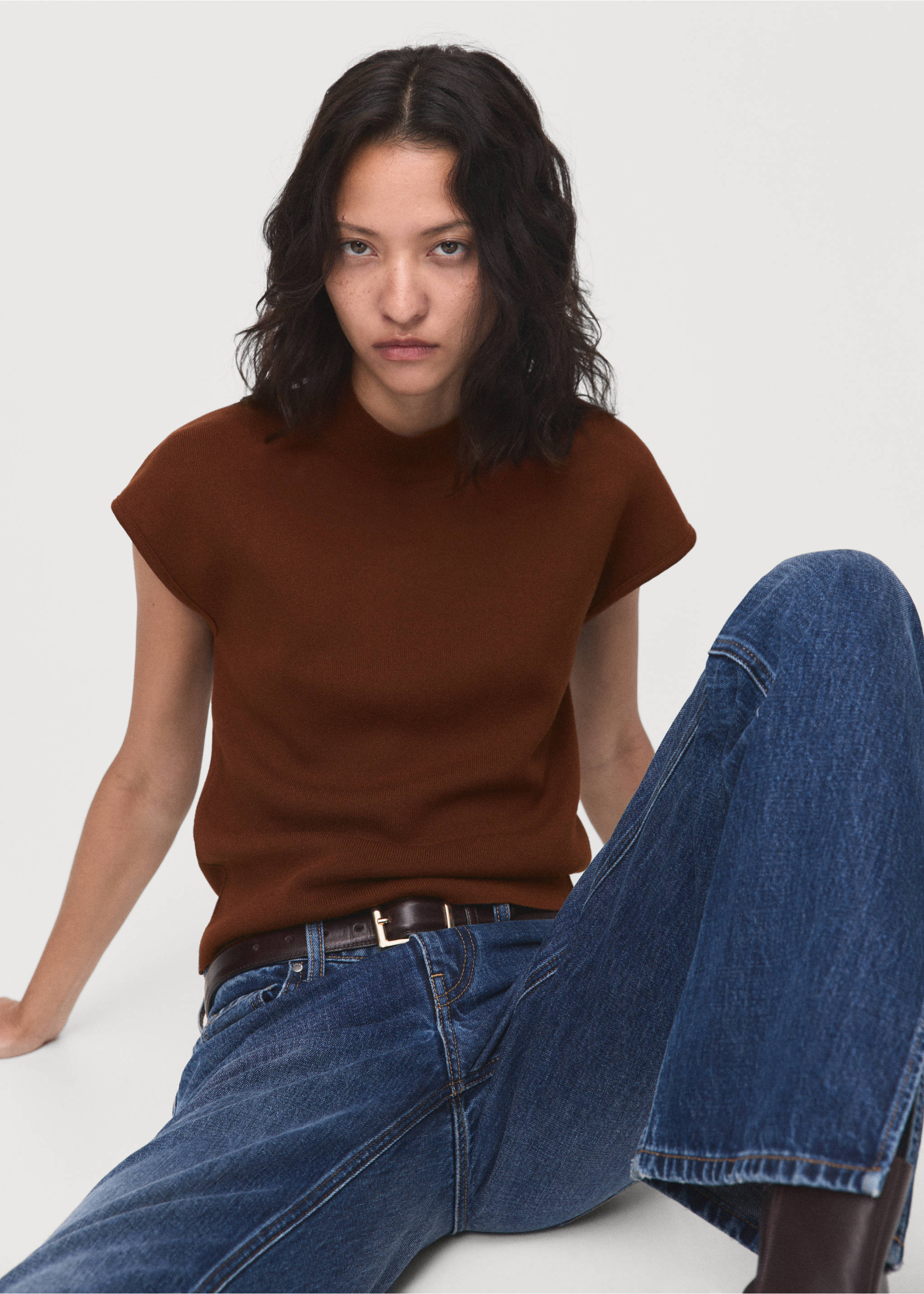 Short-sleeved fine-knit sweater - Medium plane, Brown. Ref: 17074129-00.
