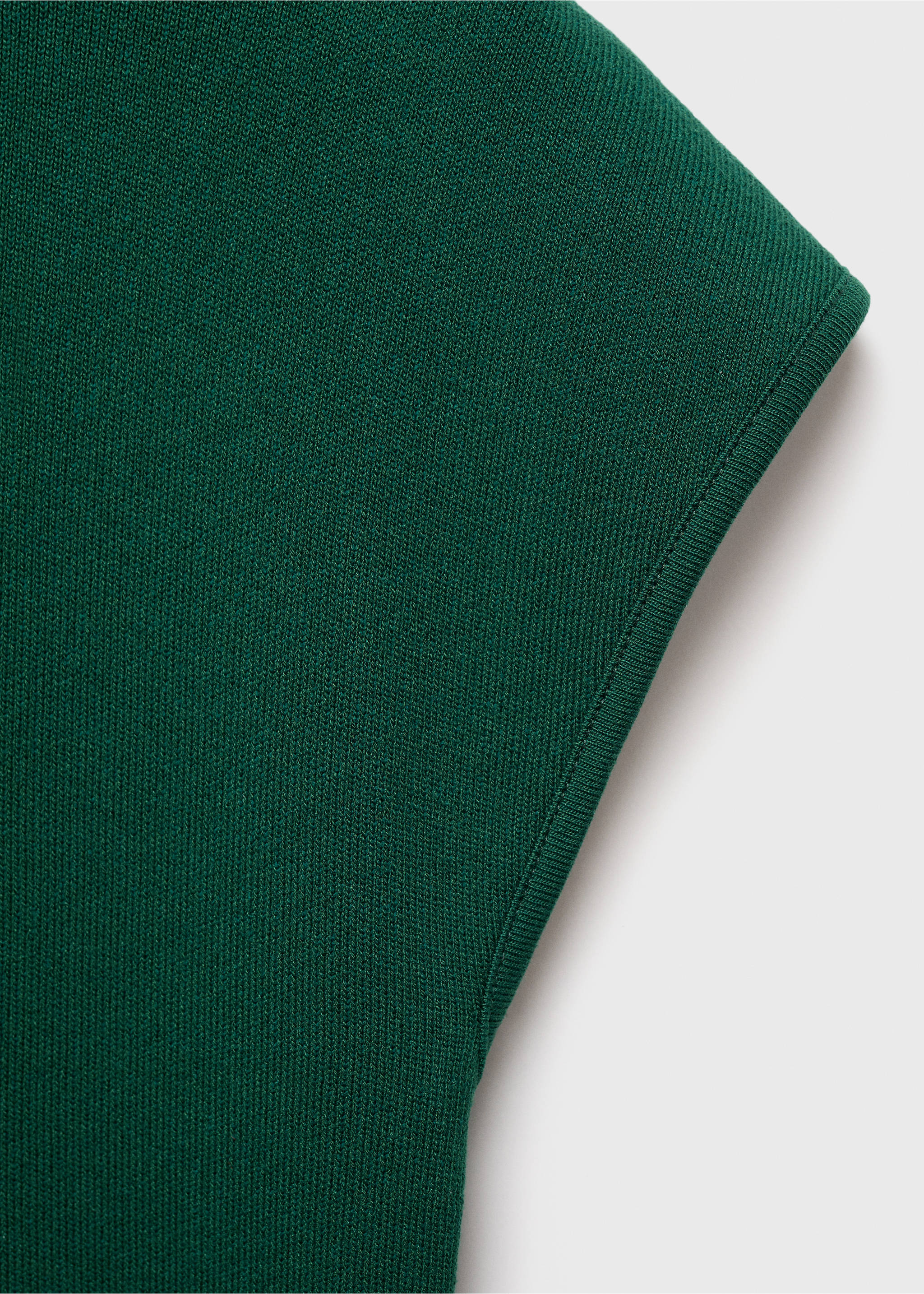 Short-sleeved fine-knit sweater - Details of the article 0, Dark Green. Ref: 17074129-00.