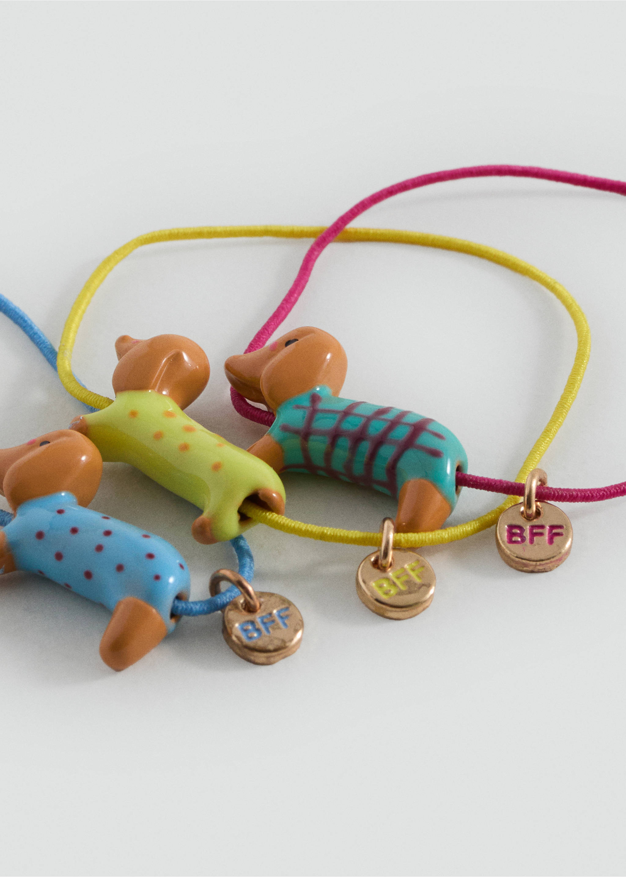 Set of 3 dog-themed bracelets - Details of the article 1, Pastel Yellow. Ref: 17074132-00.