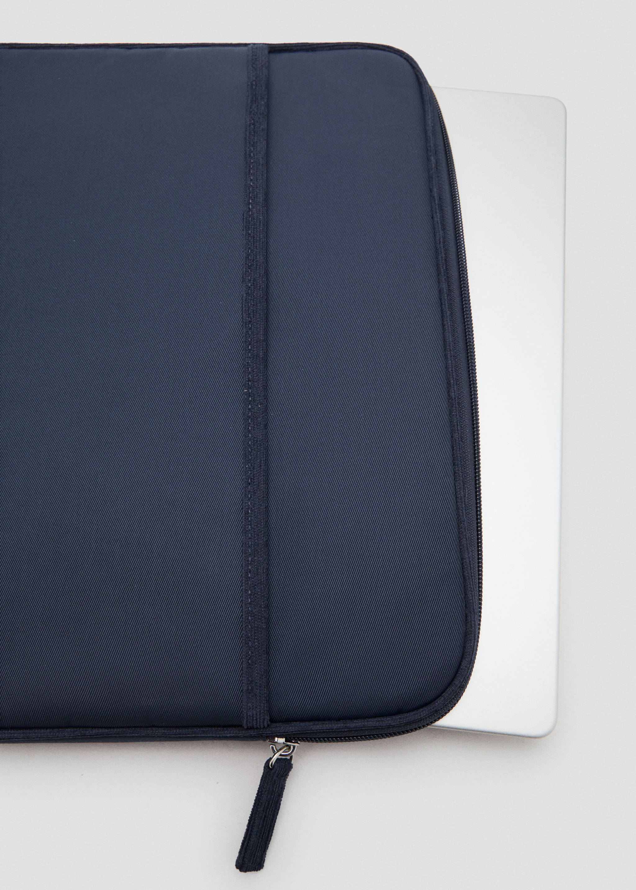 Laptop case - Details of the article 1