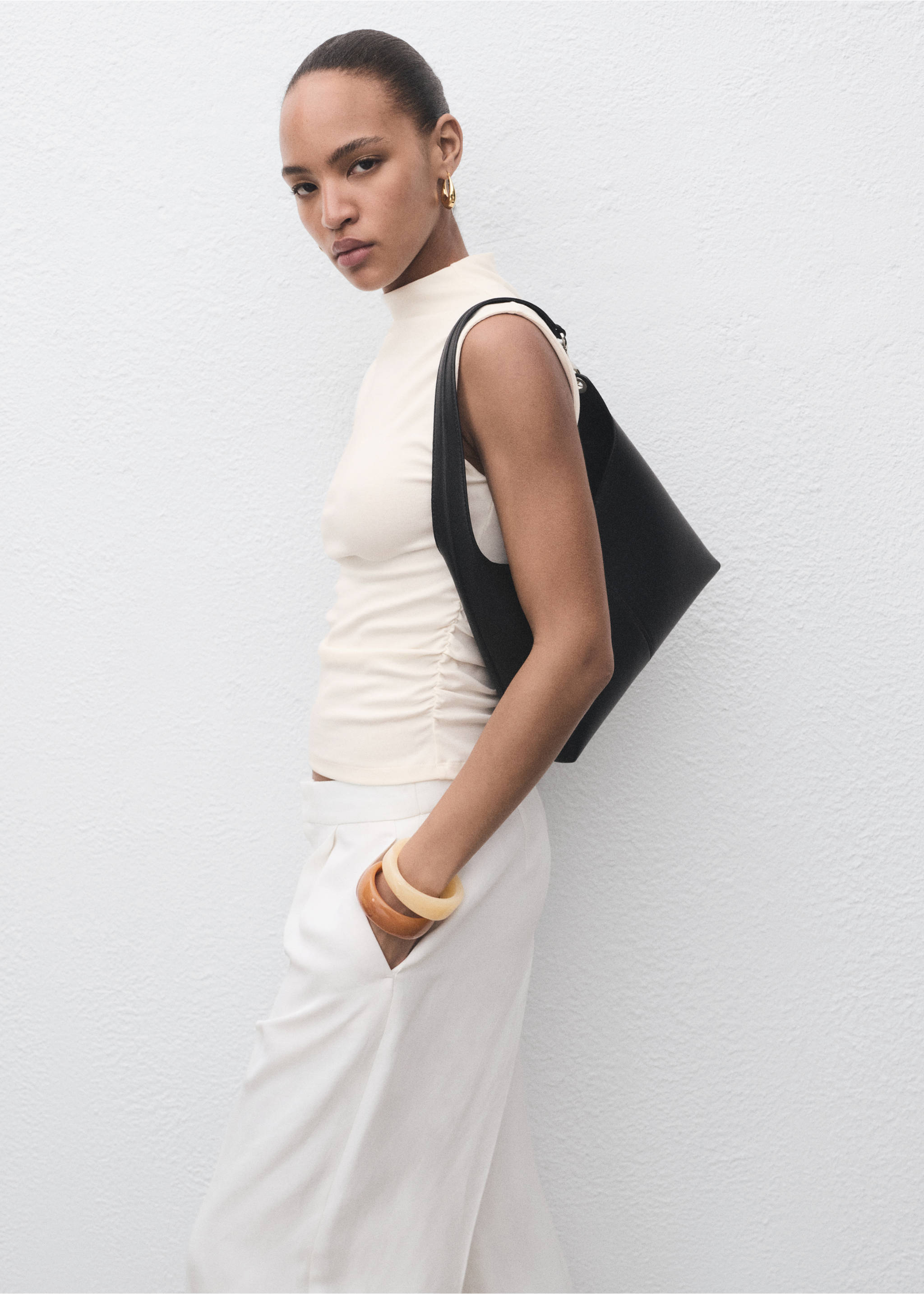Ruched fitted top - Medium plane, Off White. Ref: 17074140-00.