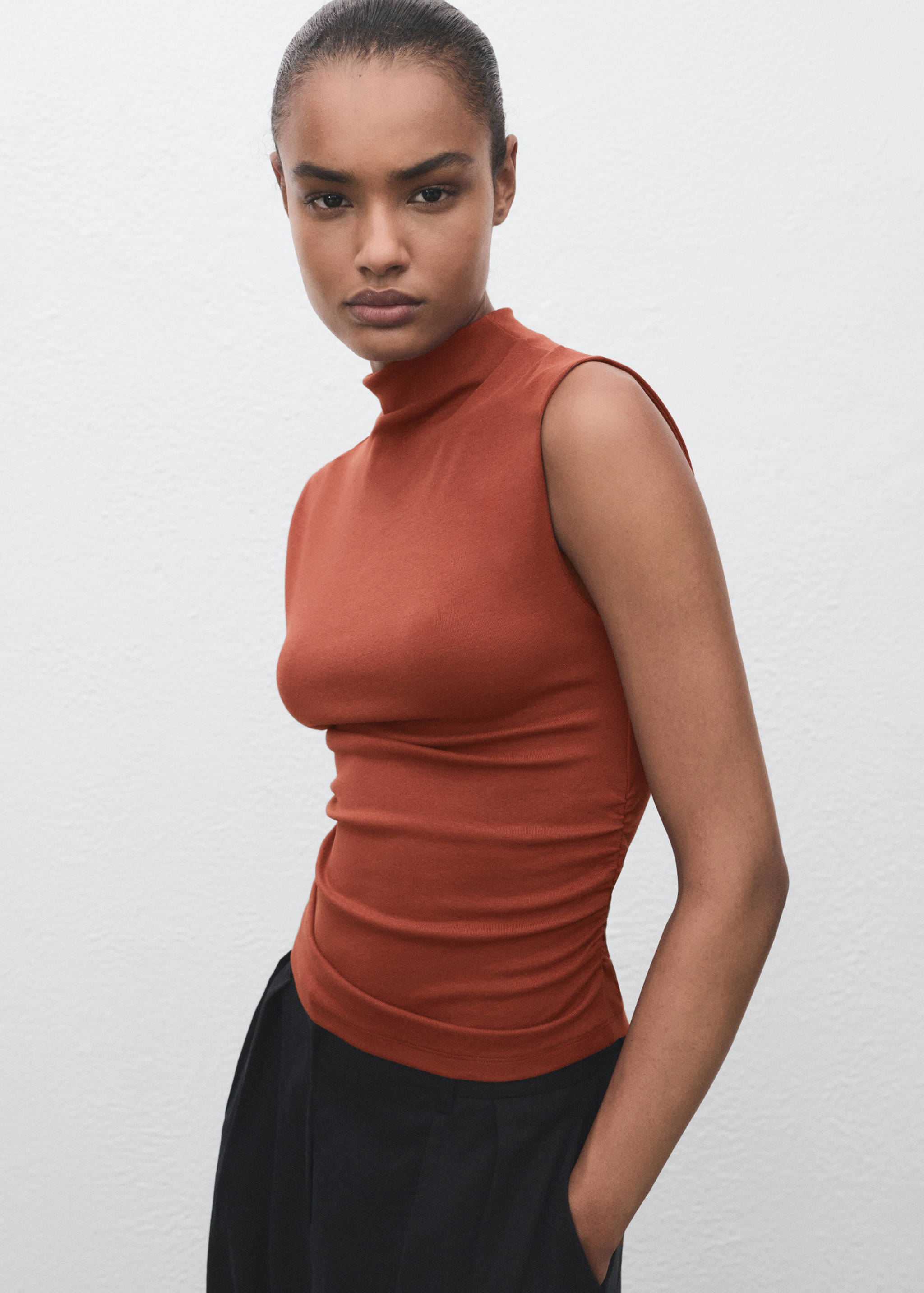 Ruched fitted top - Medium plane