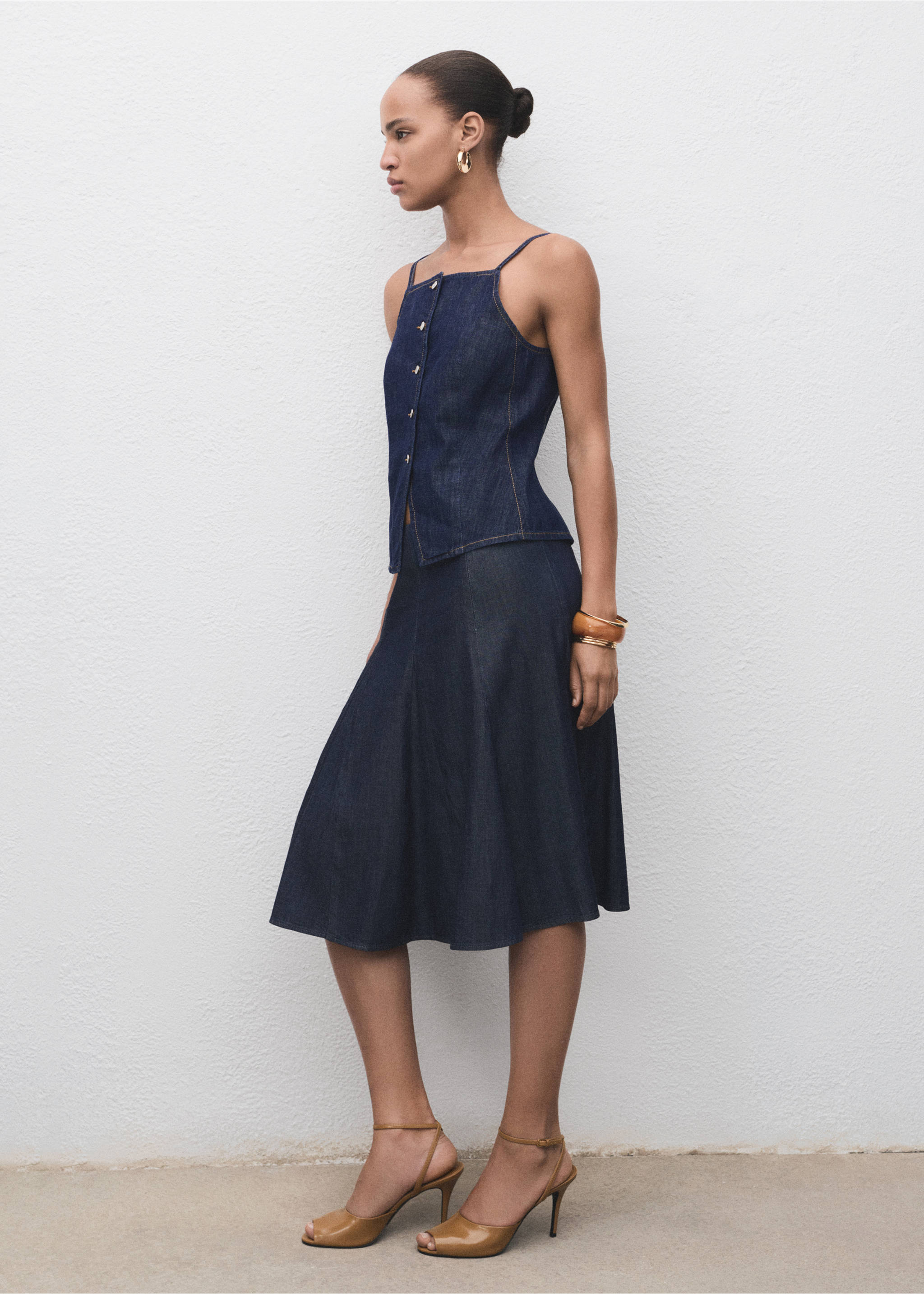 Top din denim cu nasturi - Plan general, Albastru foarte deschis. Ref: 17074141-00.