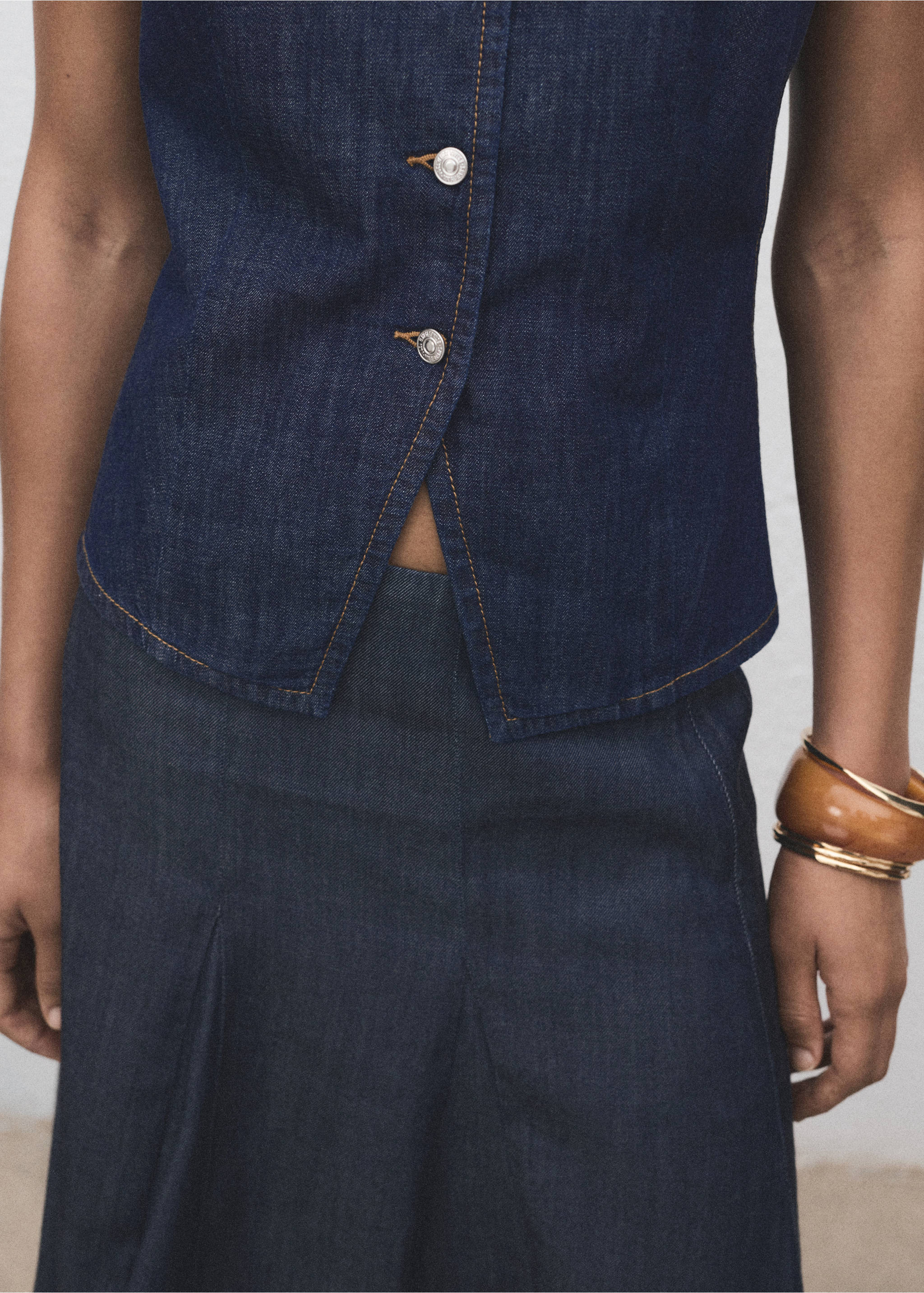 Top din denim cu nasturi - Detaliu al articolului 6, Albastru foarte deschis. Ref: 17074141-00.