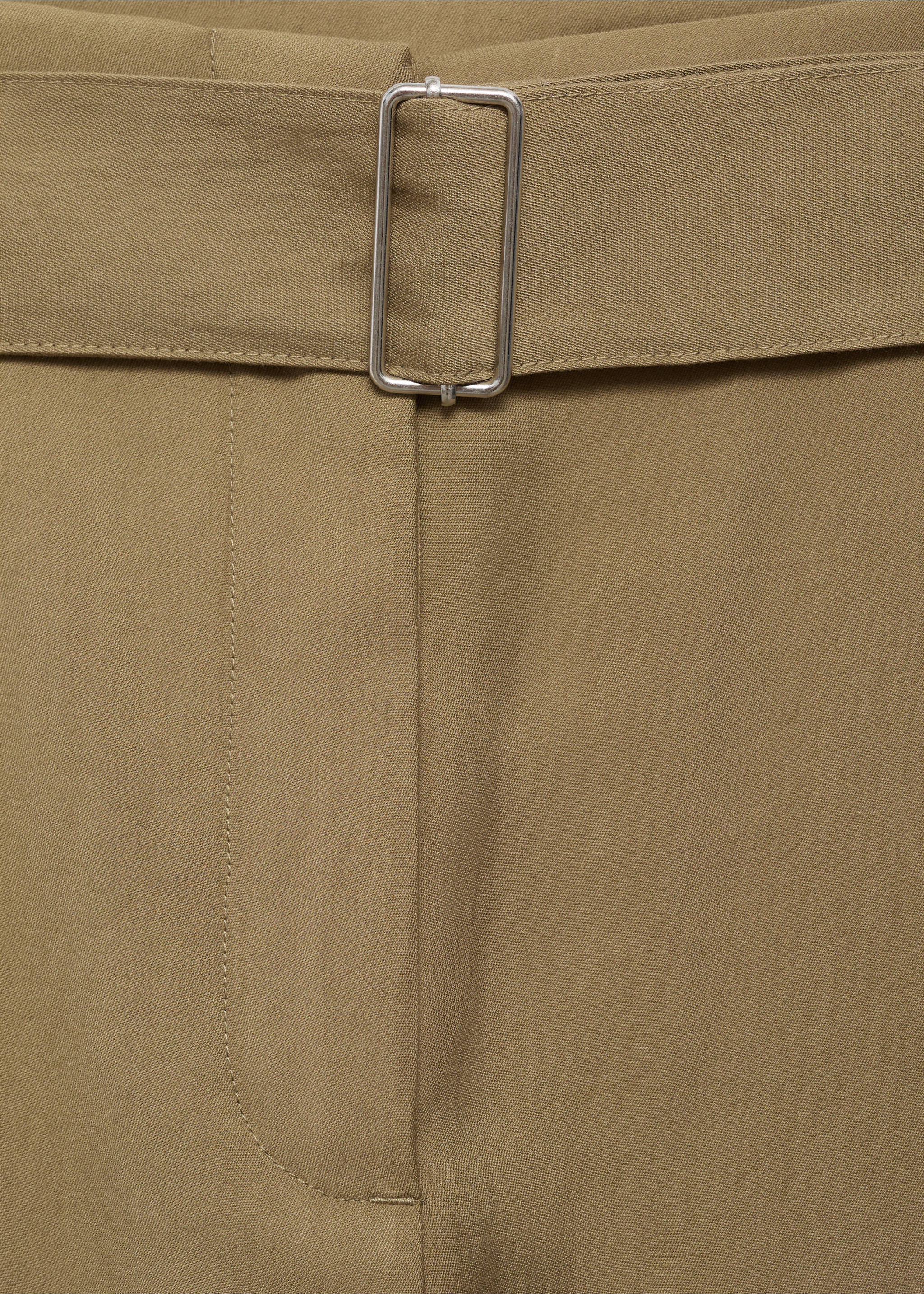Paperbag trousers with belt - Details of the article 8, Olive Green. Ref: 17074409-00.
