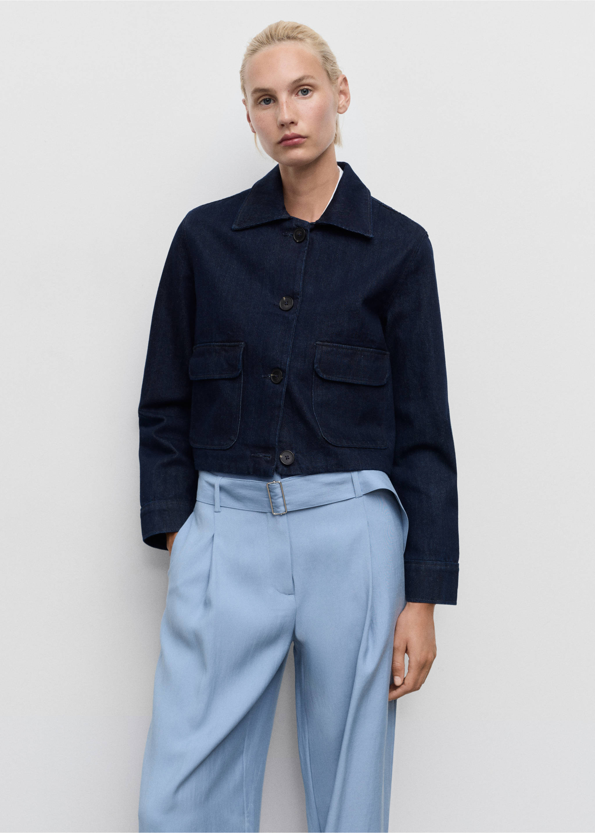 Paperbag trousers with belt - Details of the article 1, Sky Blue. Ref: 17074409-00.