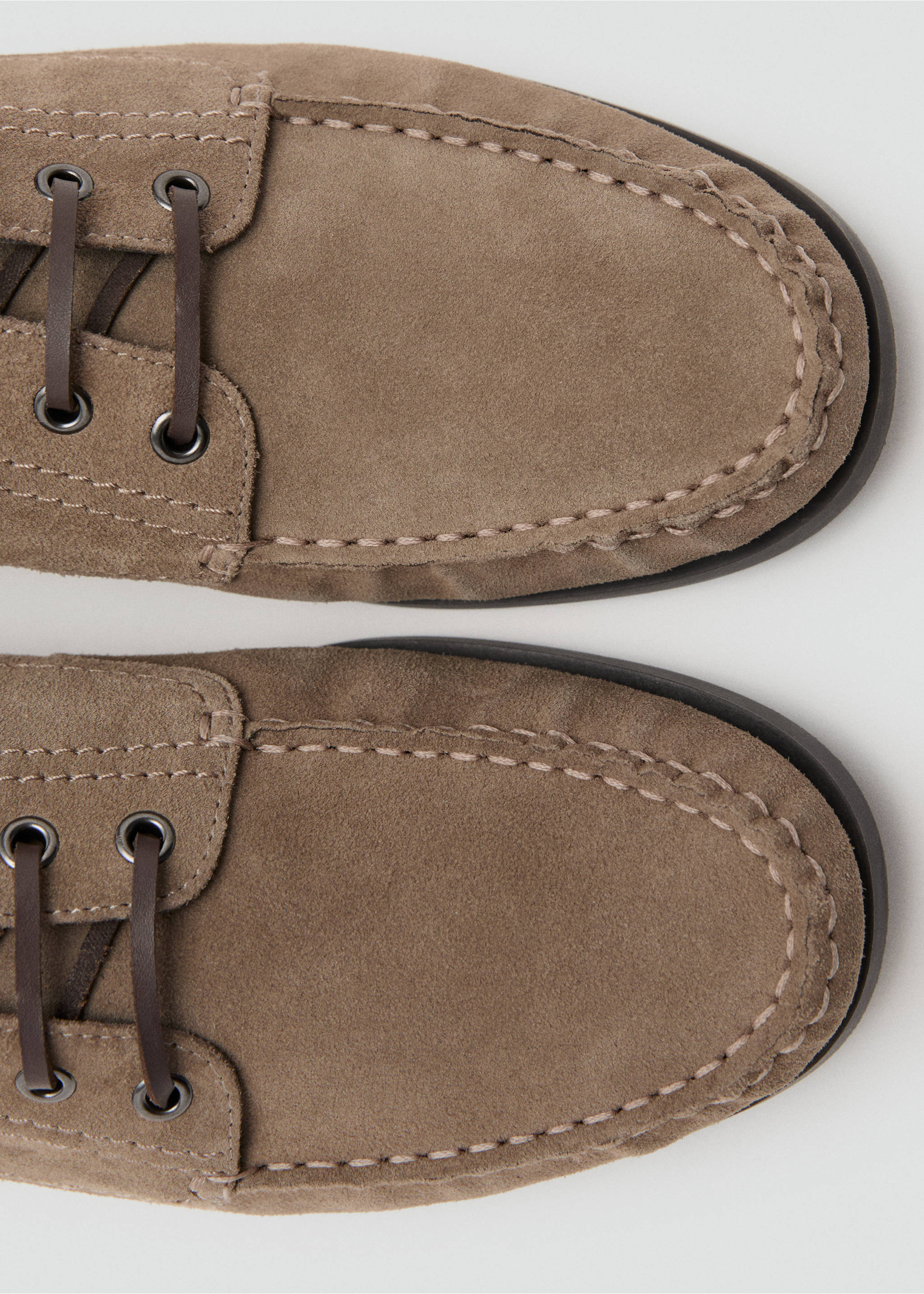 Suede nautical shoes - Details of the article 2, Light/Pastel Brown. Ref: 17074430-00.
