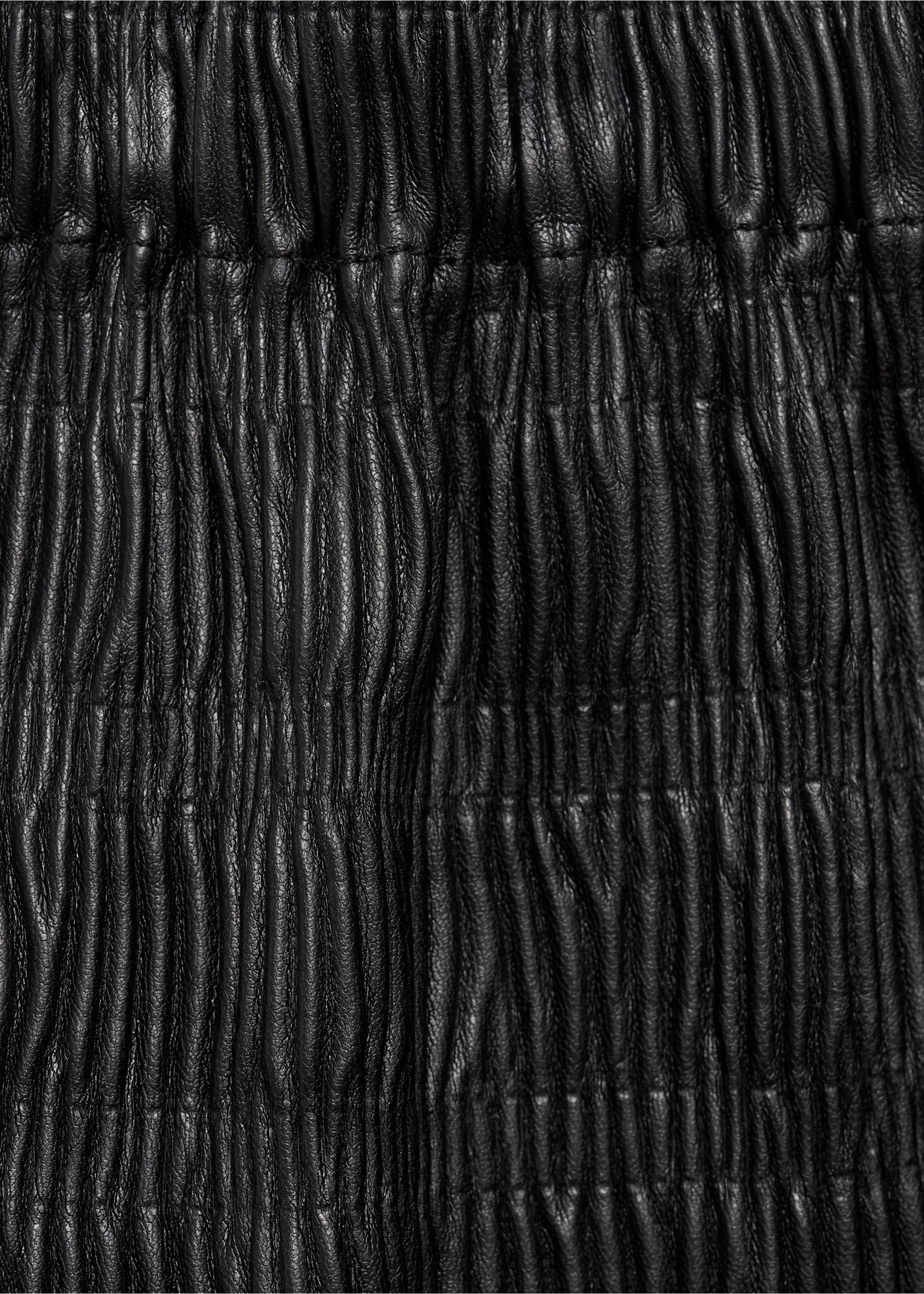 Pleated leather-effect skirt - Details of the article 8, Black. Ref: 17074433-00.