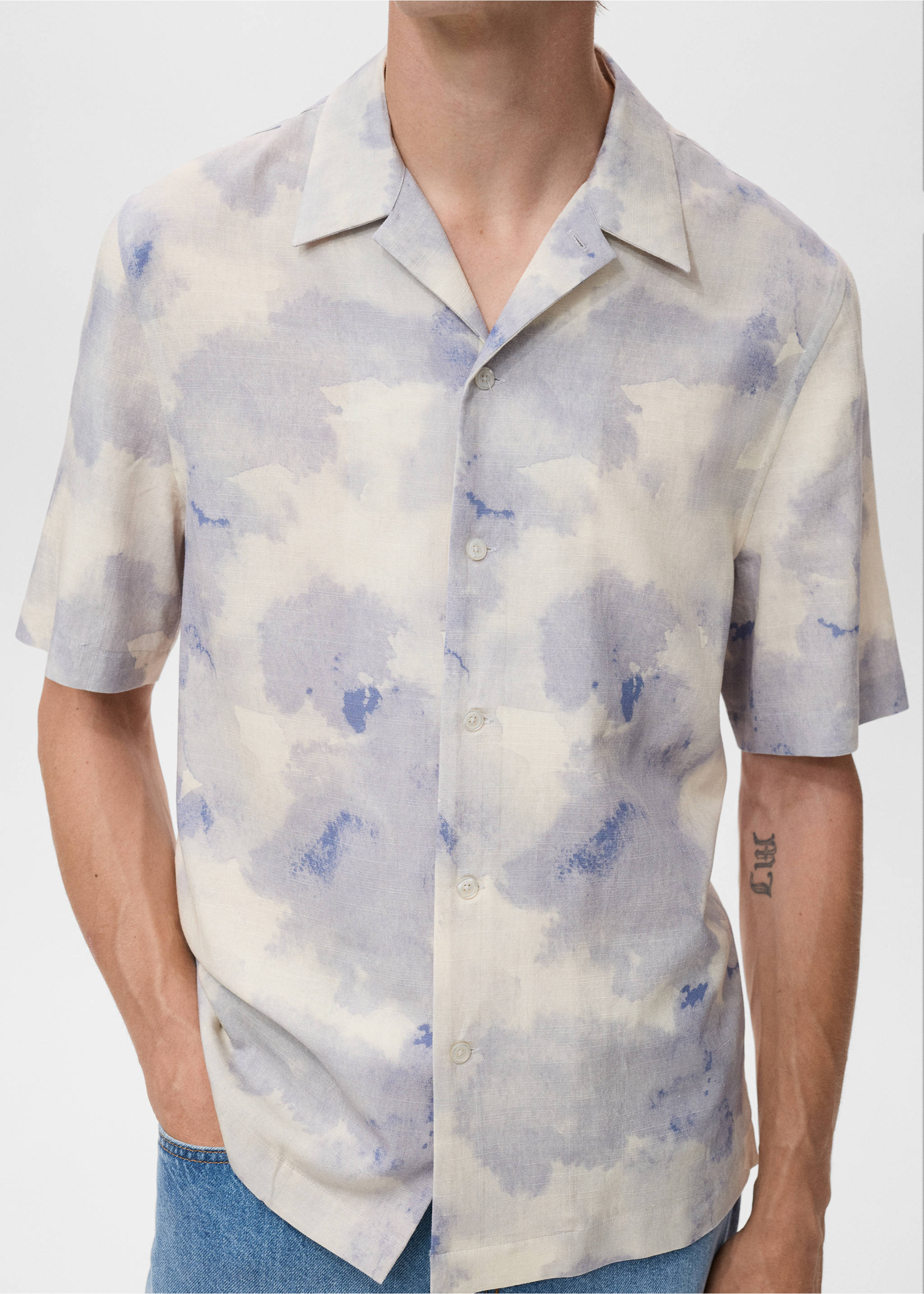 Printed bowling shirt - Details of the article 3, Light/Pastel Grey. Ref: 17074447-00.