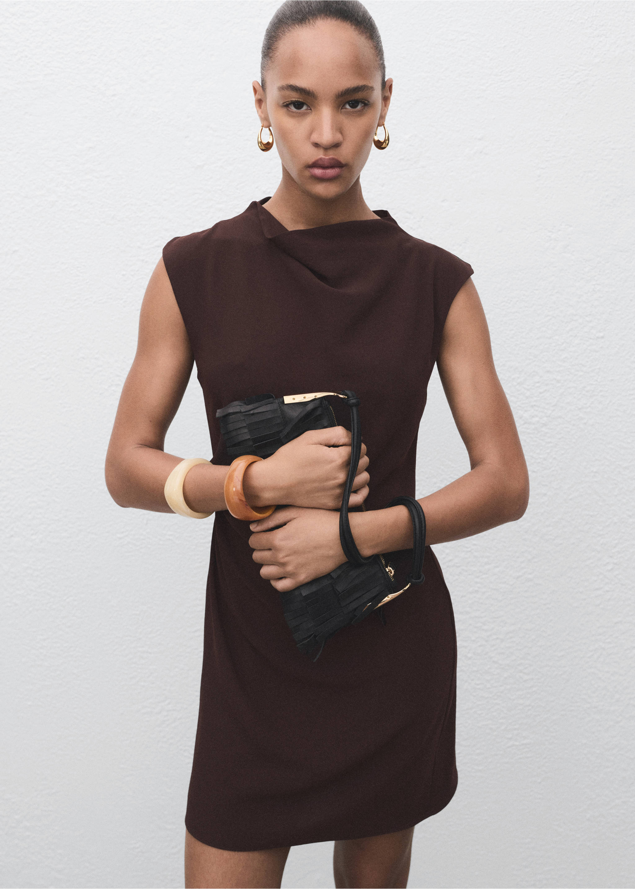 Ruched dress with draped neckline - Medium plane, Chocolate. Ref: 17074448-00.