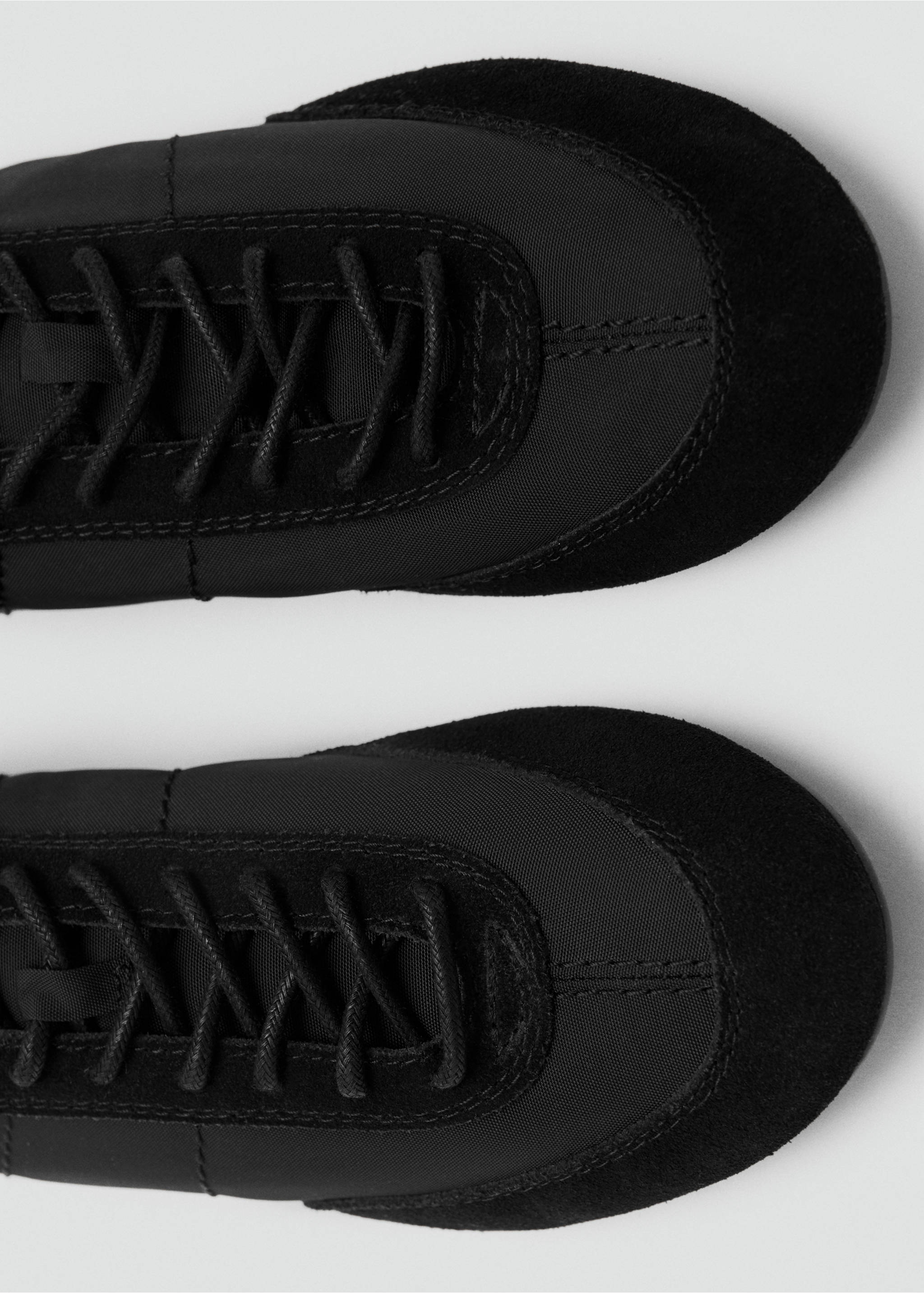 Combined suede leather trainers - Details of the article 2, Black. Ref: 17074781-00.