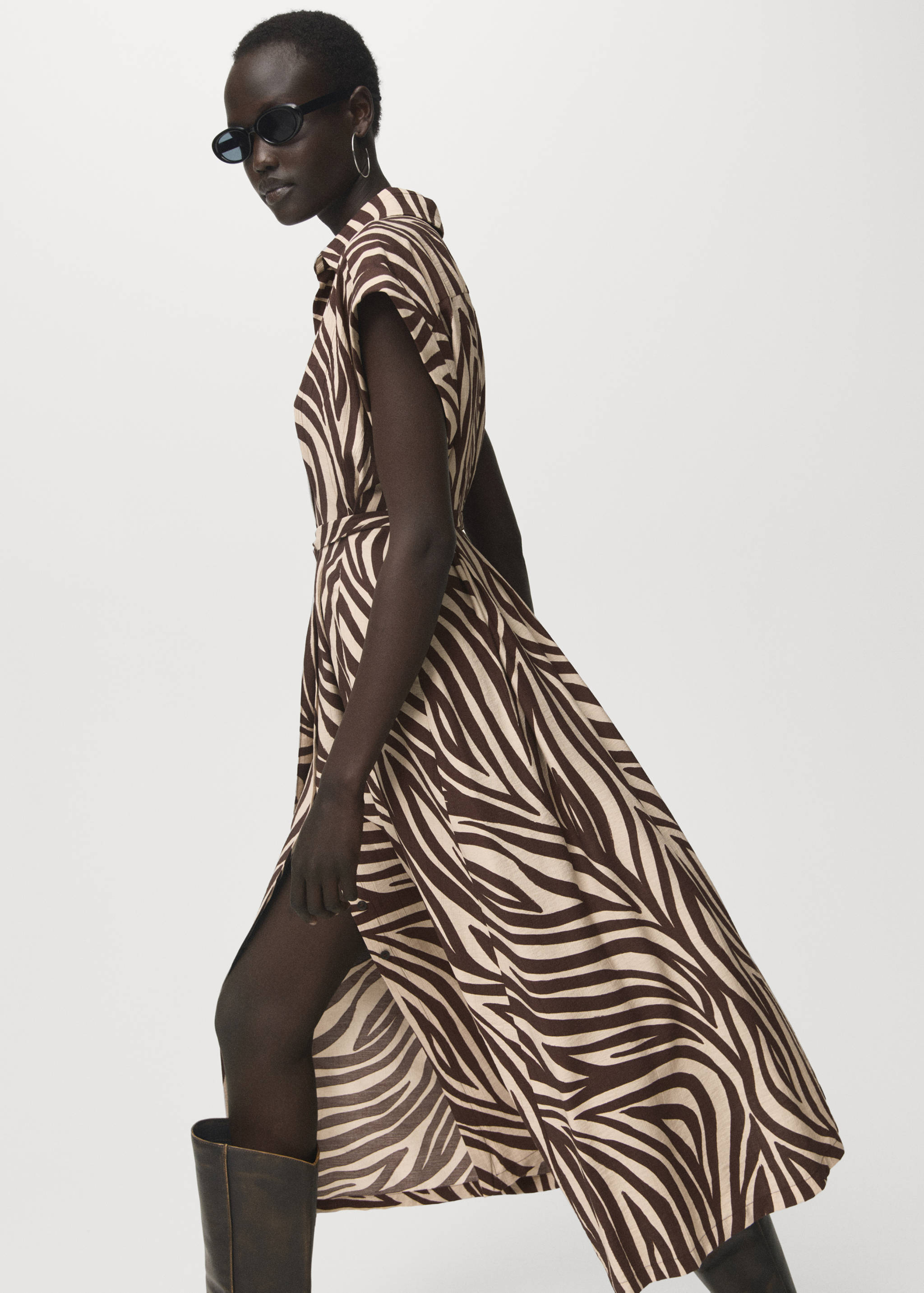 Printed shirt dress - Details of the article 2