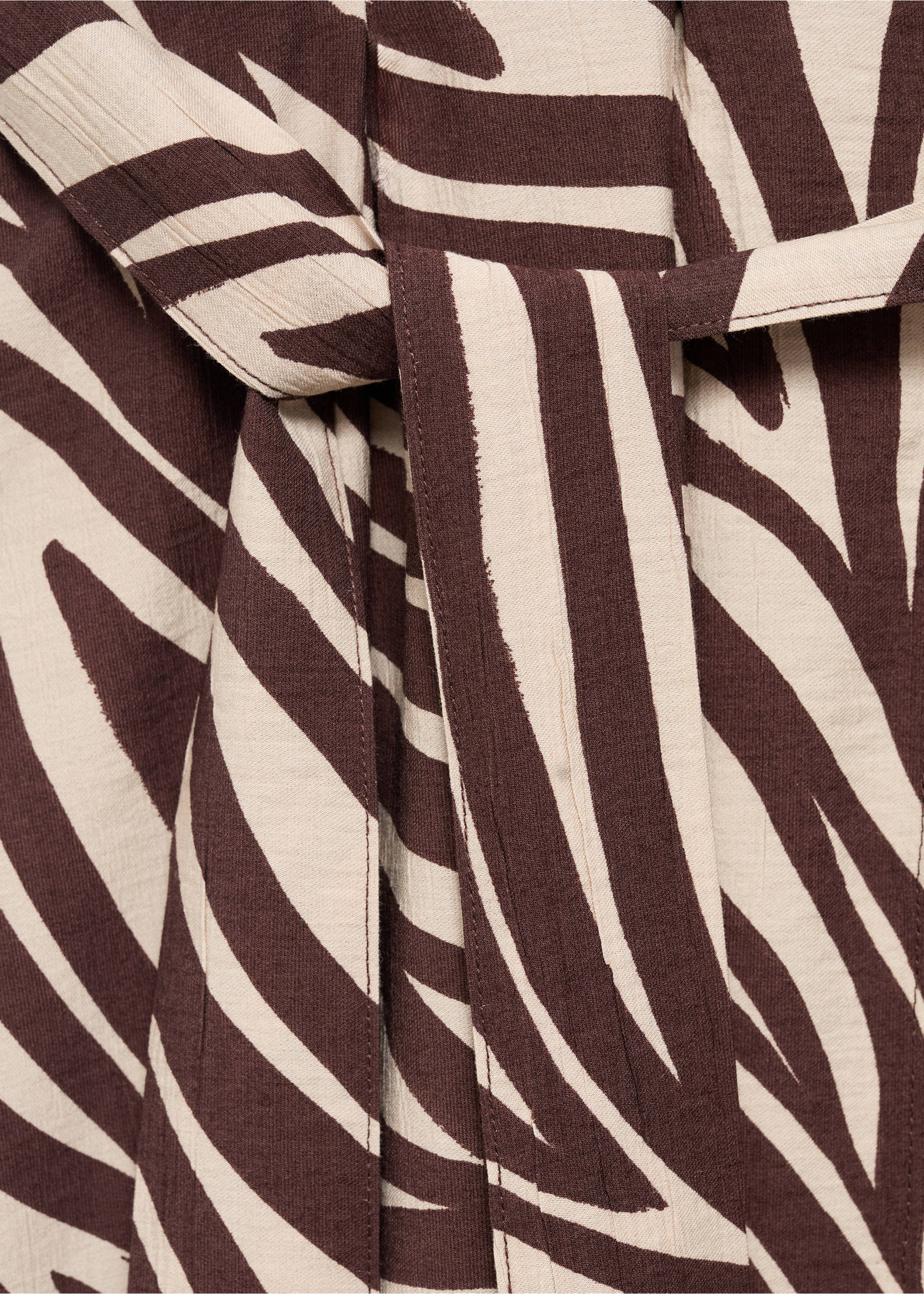 Printed shirt dress - Details of the article 8, Black. Ref: 17074785-00.