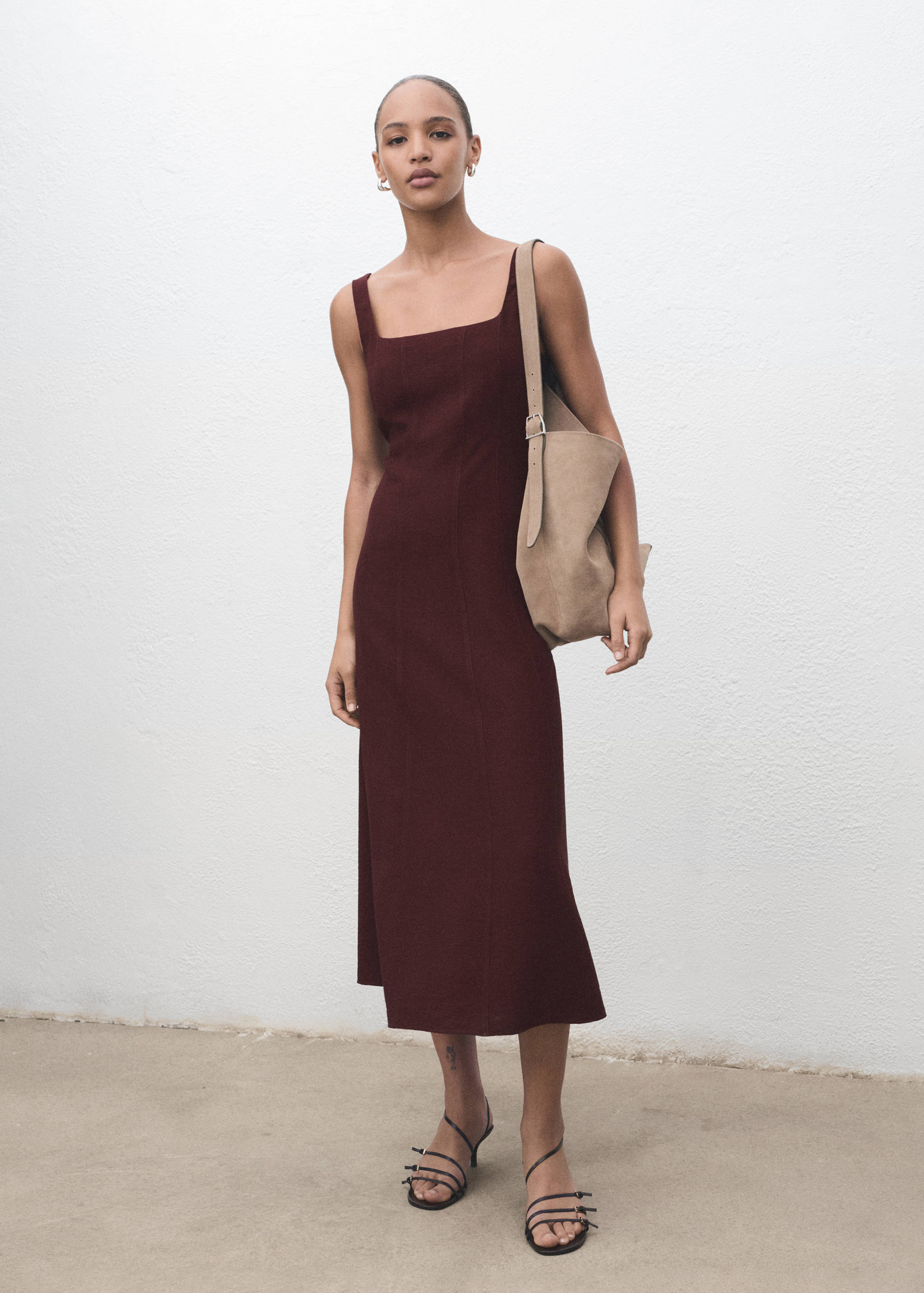 Midi-dress with stitching - General plane