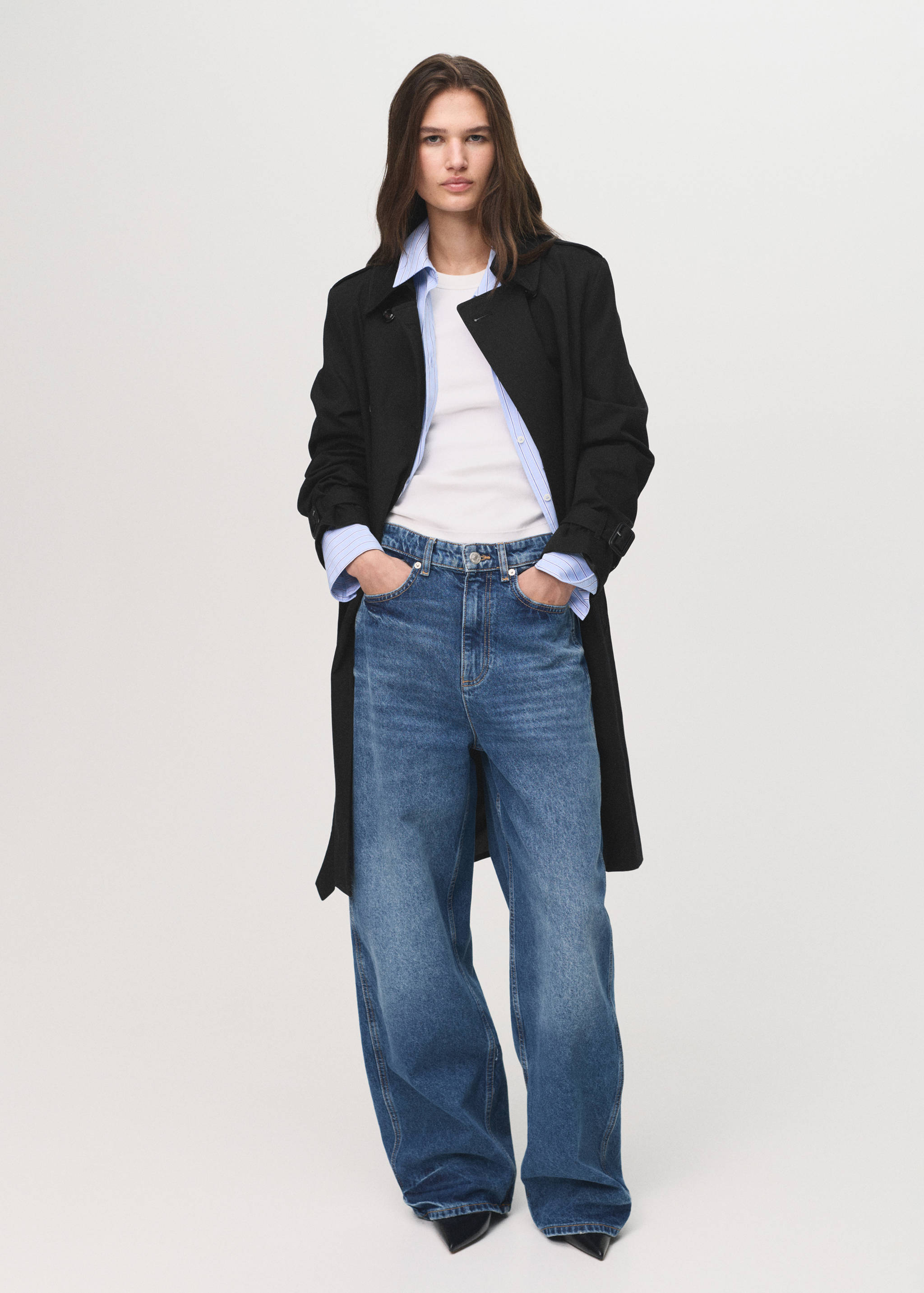 Classic trench coat with belt - General plane