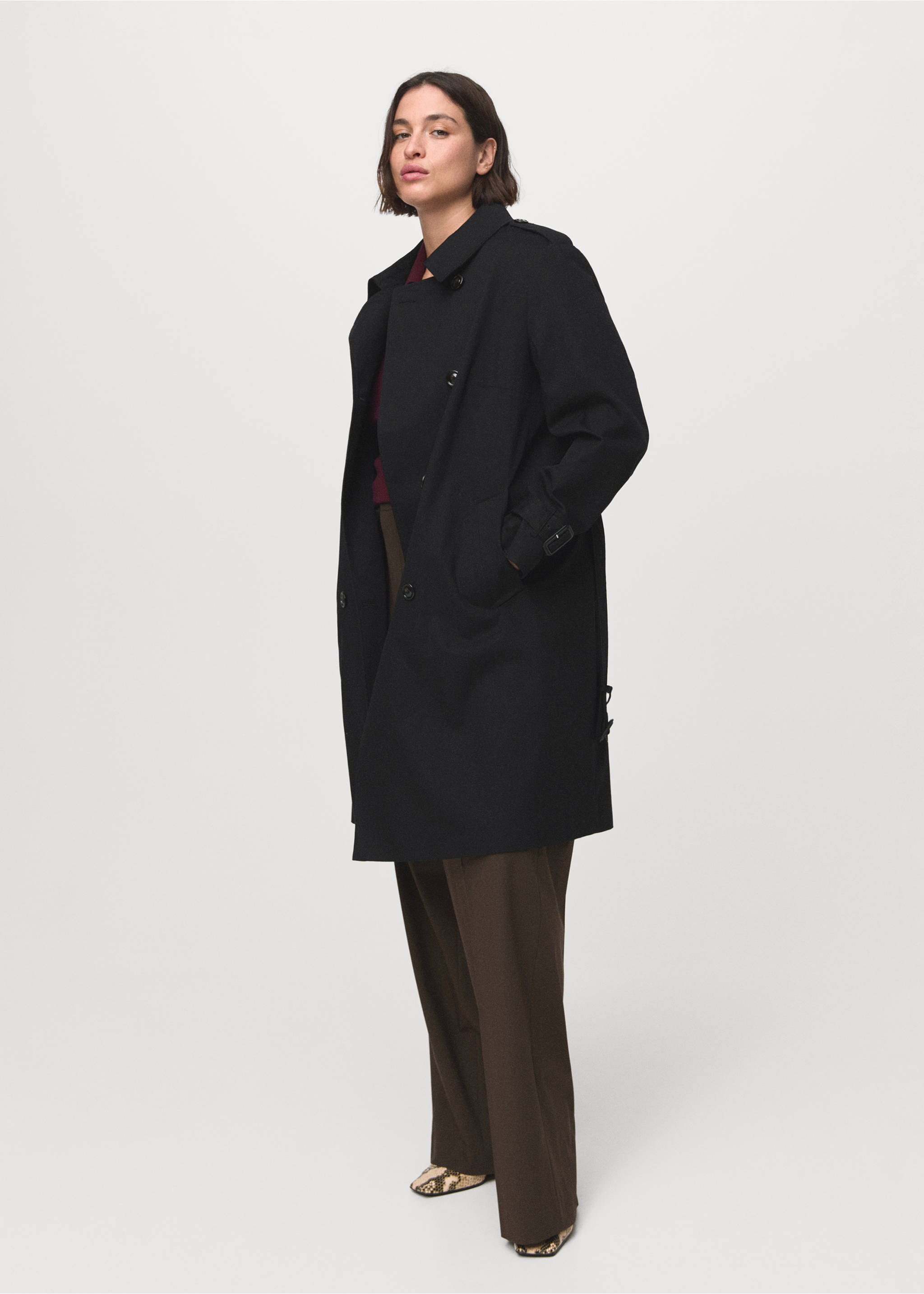 Classic trench coat with belt - Details of the article 3, Black. Ref: 17075789-00.