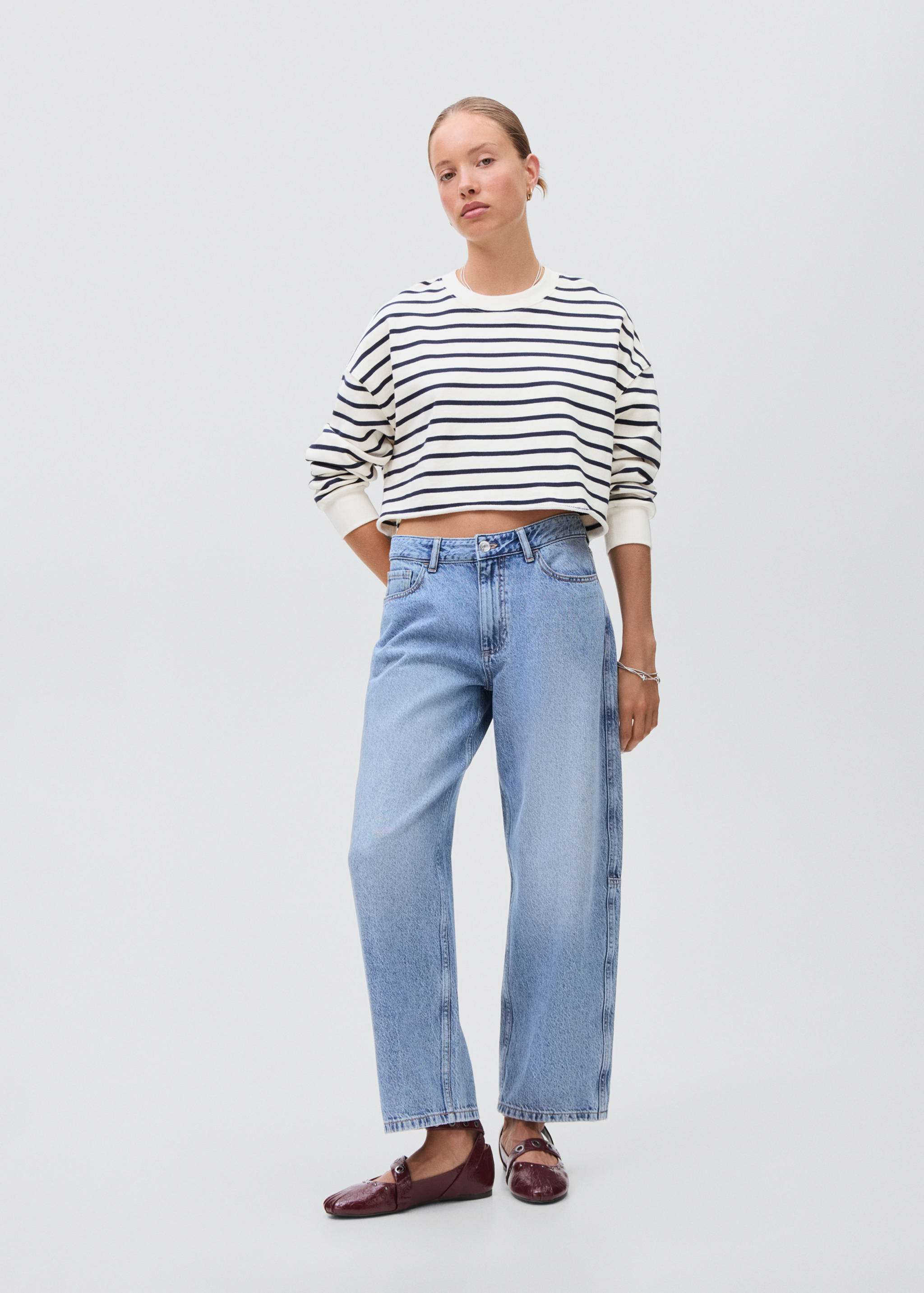 Contrast striped sweatshirt - General plane