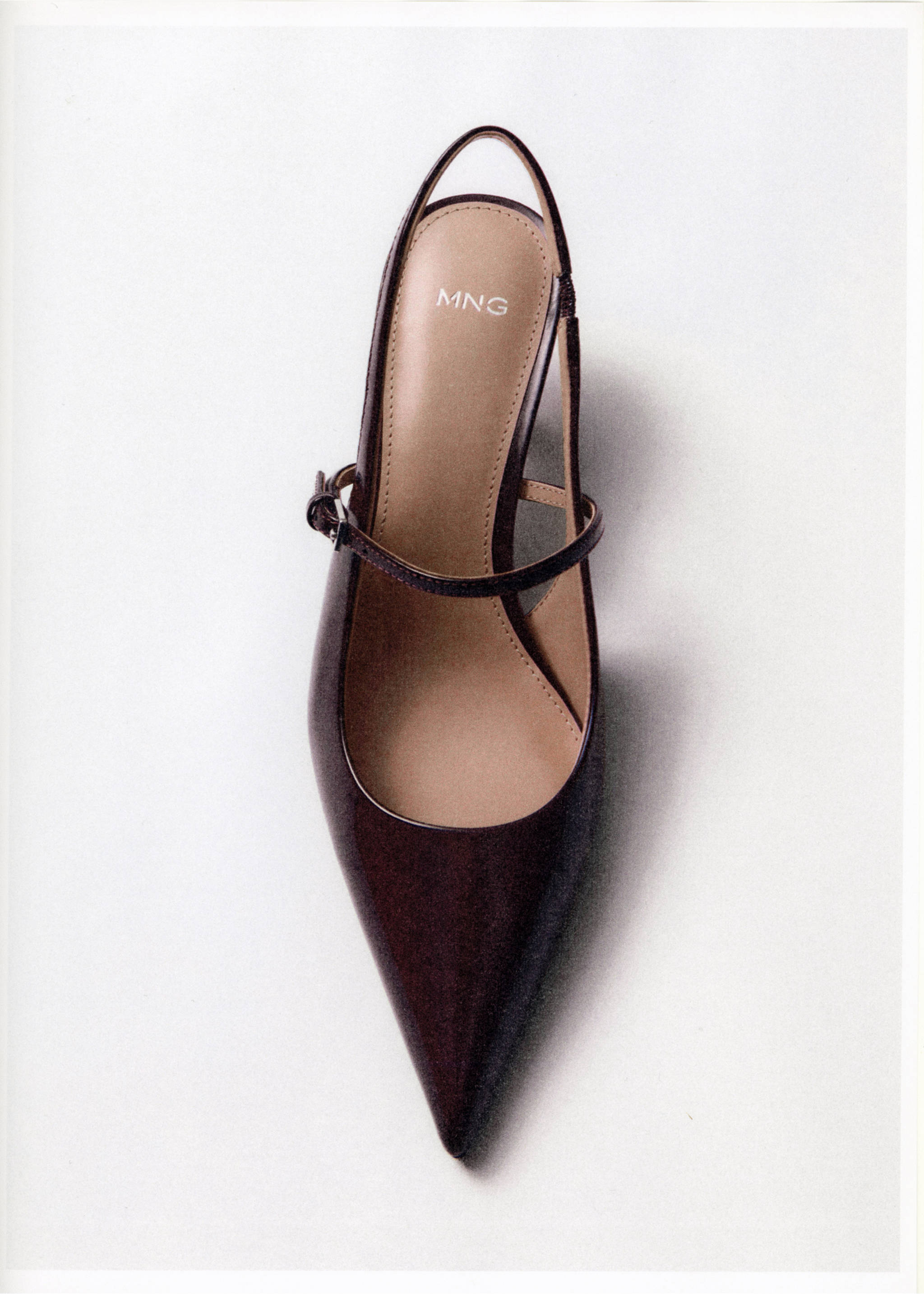 Chaussures vernies talon kitten heel - Détail de l'article 9, Chocolat. Ref: 17075800-00.
