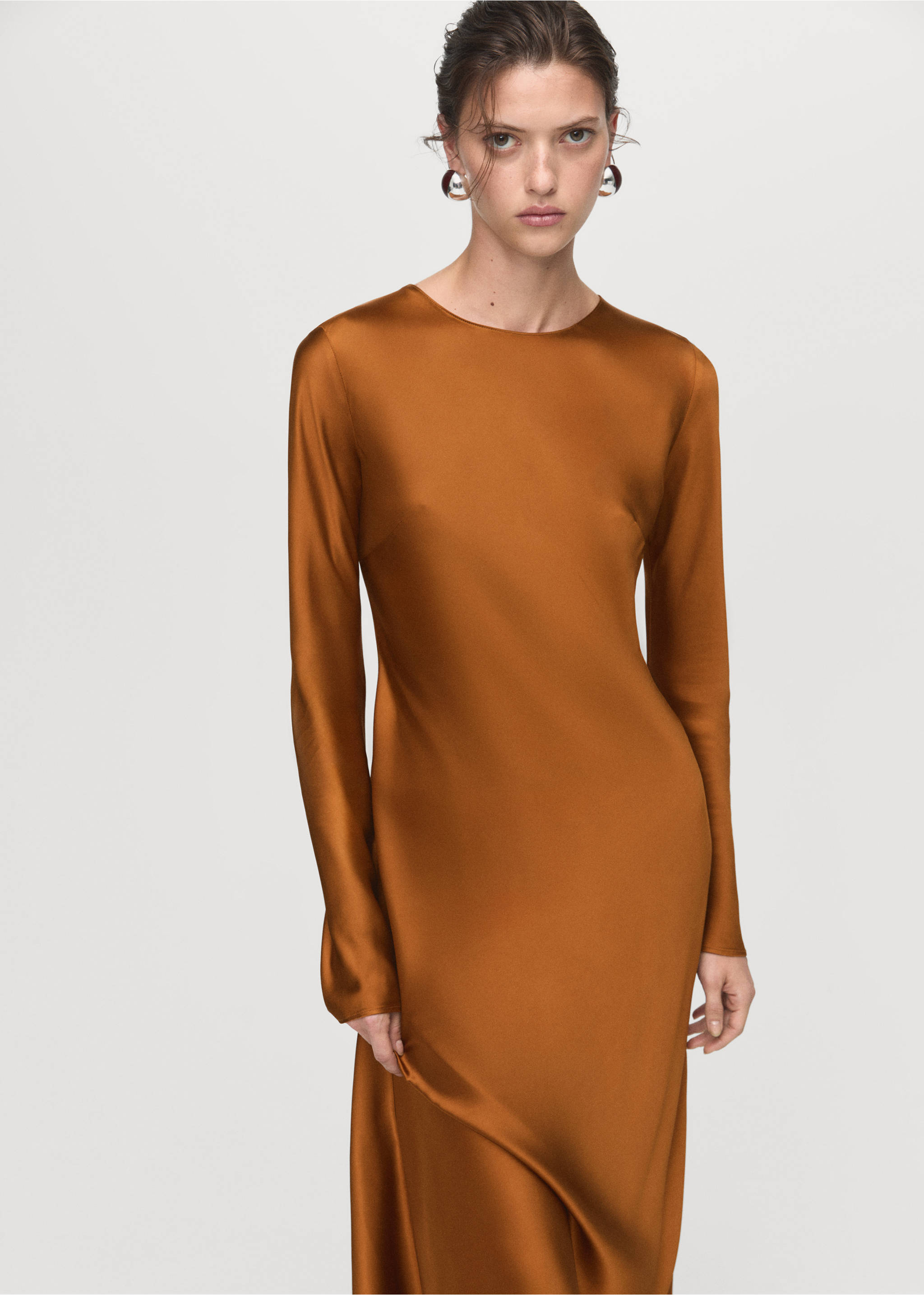 Long satin dress - Medium plane, Ochre. Ref: 17075810-00.