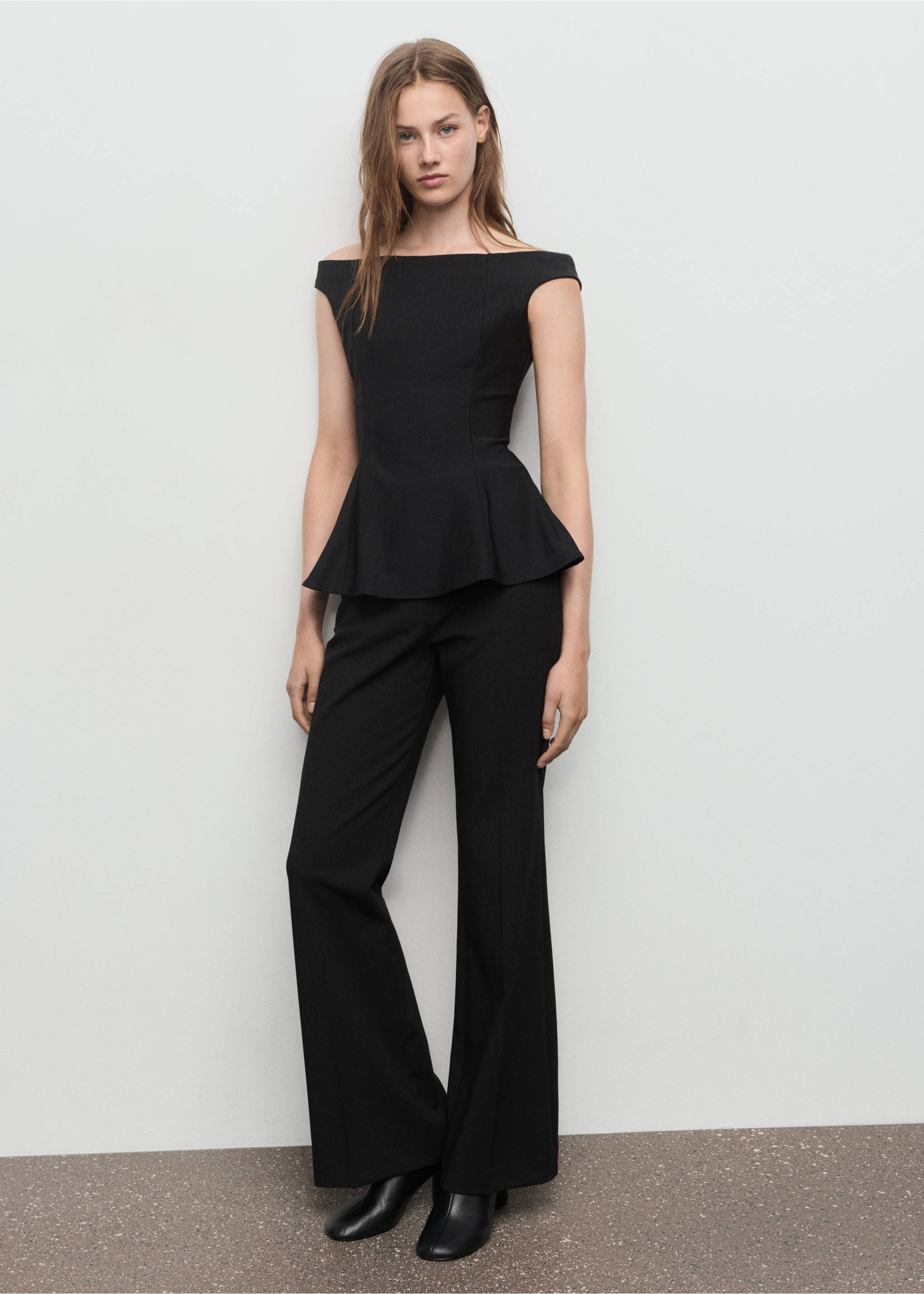 Schulterfreies Peplum-Top - Allgemeine Ansicht, Schwarz. Ref: 17075826-00.