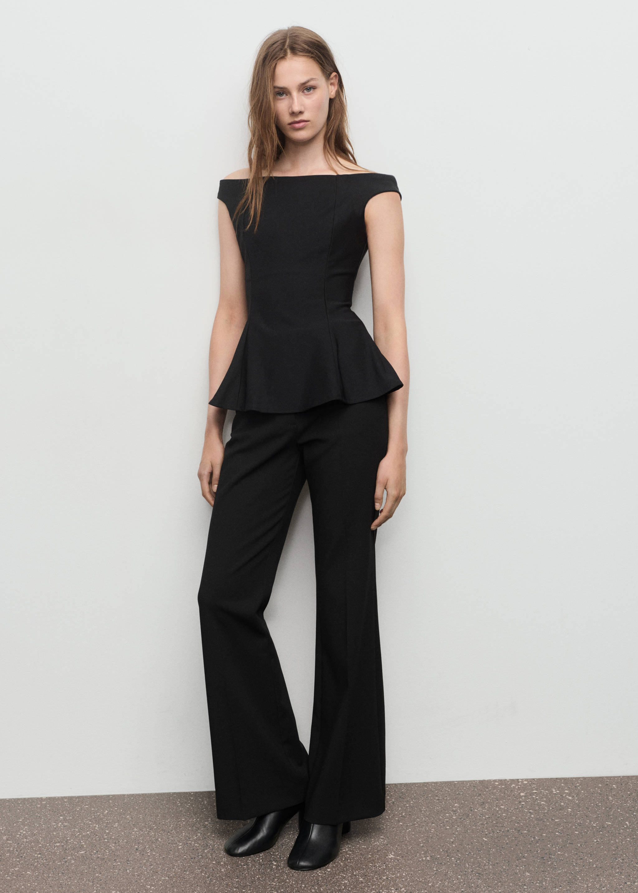 Schulterfreies Peplum-Top - Allgemeine Ansicht