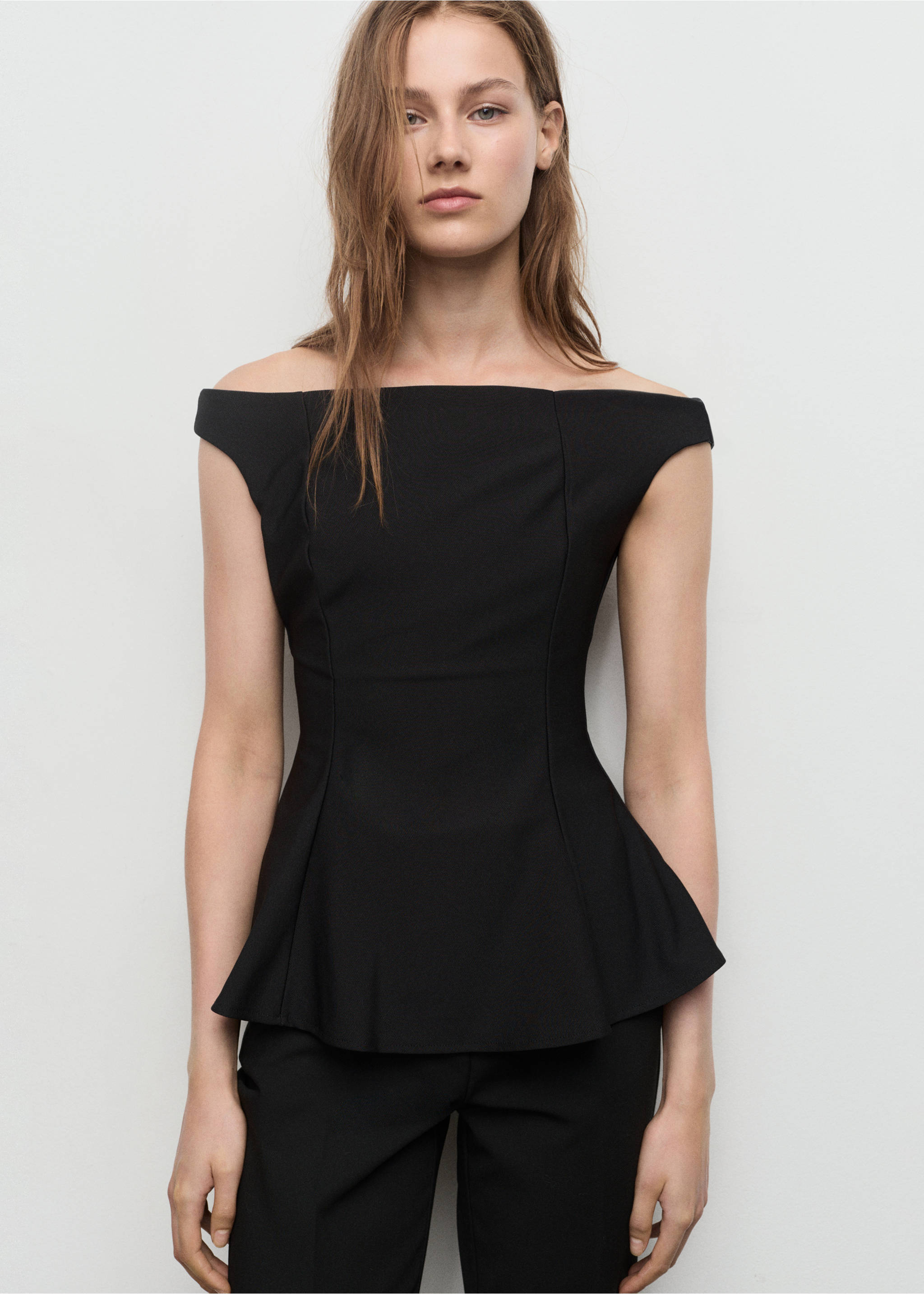 Schulterfreies Peplum-Top - Mittlere Ansicht, Schwarz. Ref: 17075826-00.