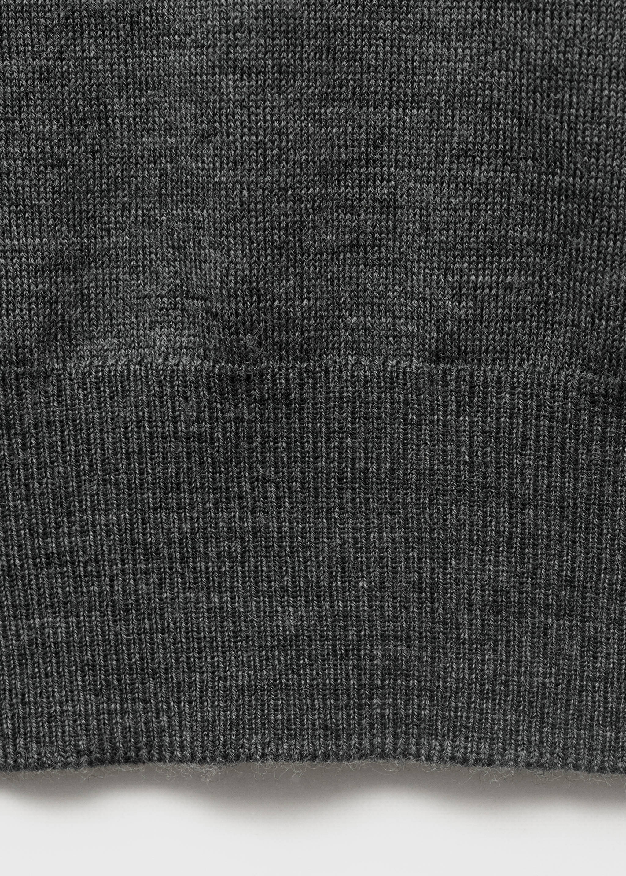 100% merino wool crew neck sweater - Details of the article 0