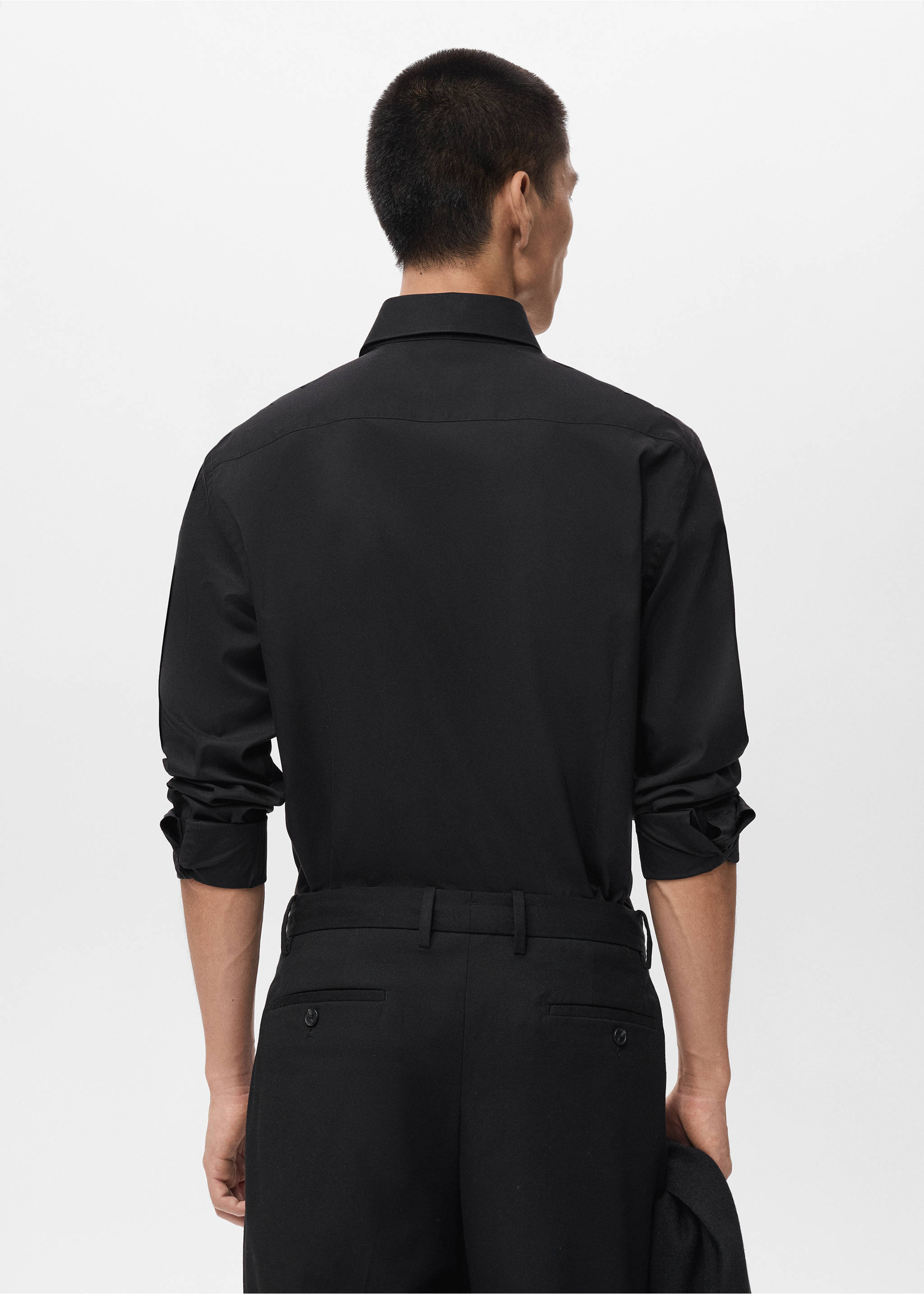 Chemise 100 % coton slim-fit - Verso de l’article, Noir. Ref: 17075979-00.