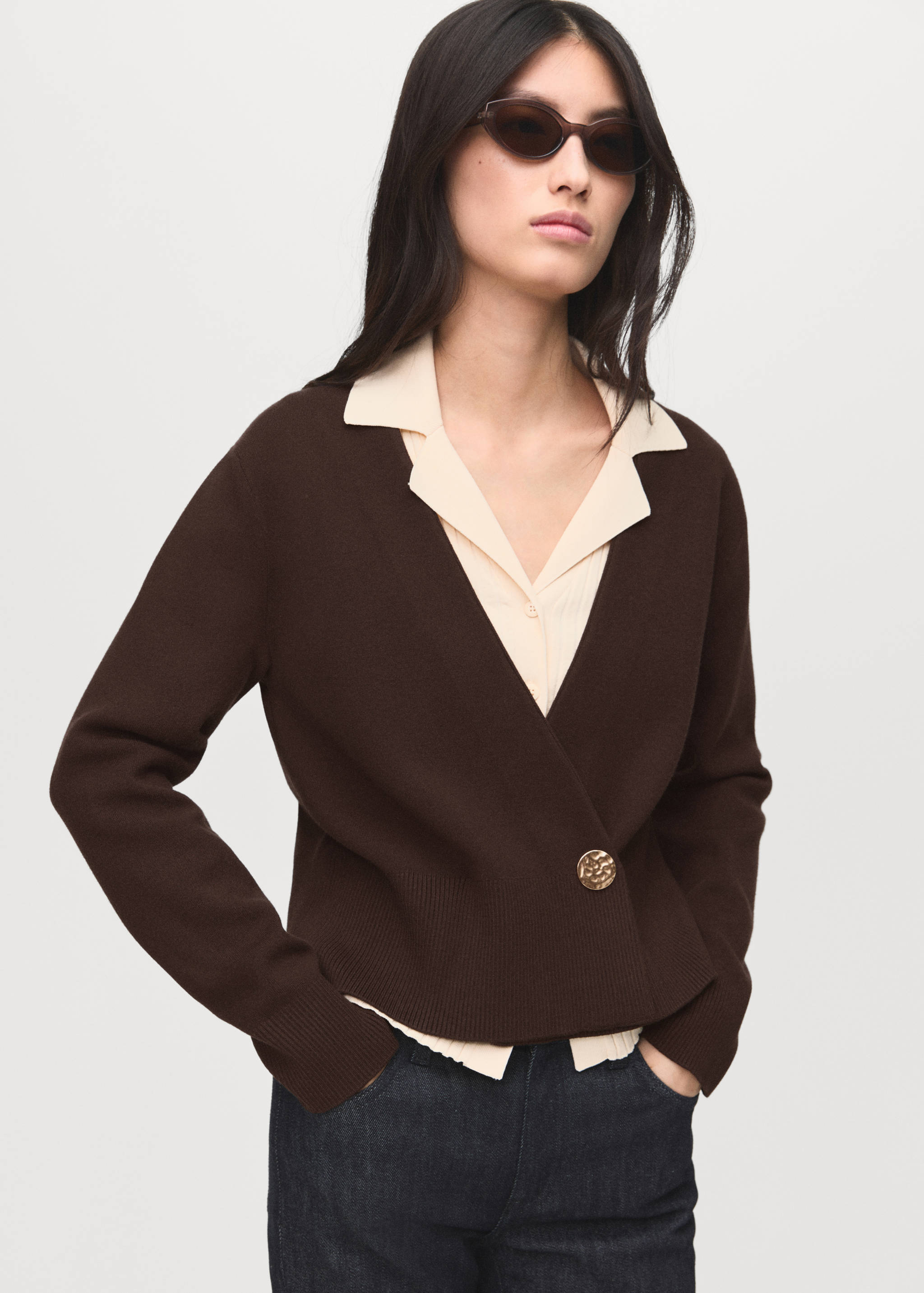Cross-over cardigan with jewel button - Medium plane