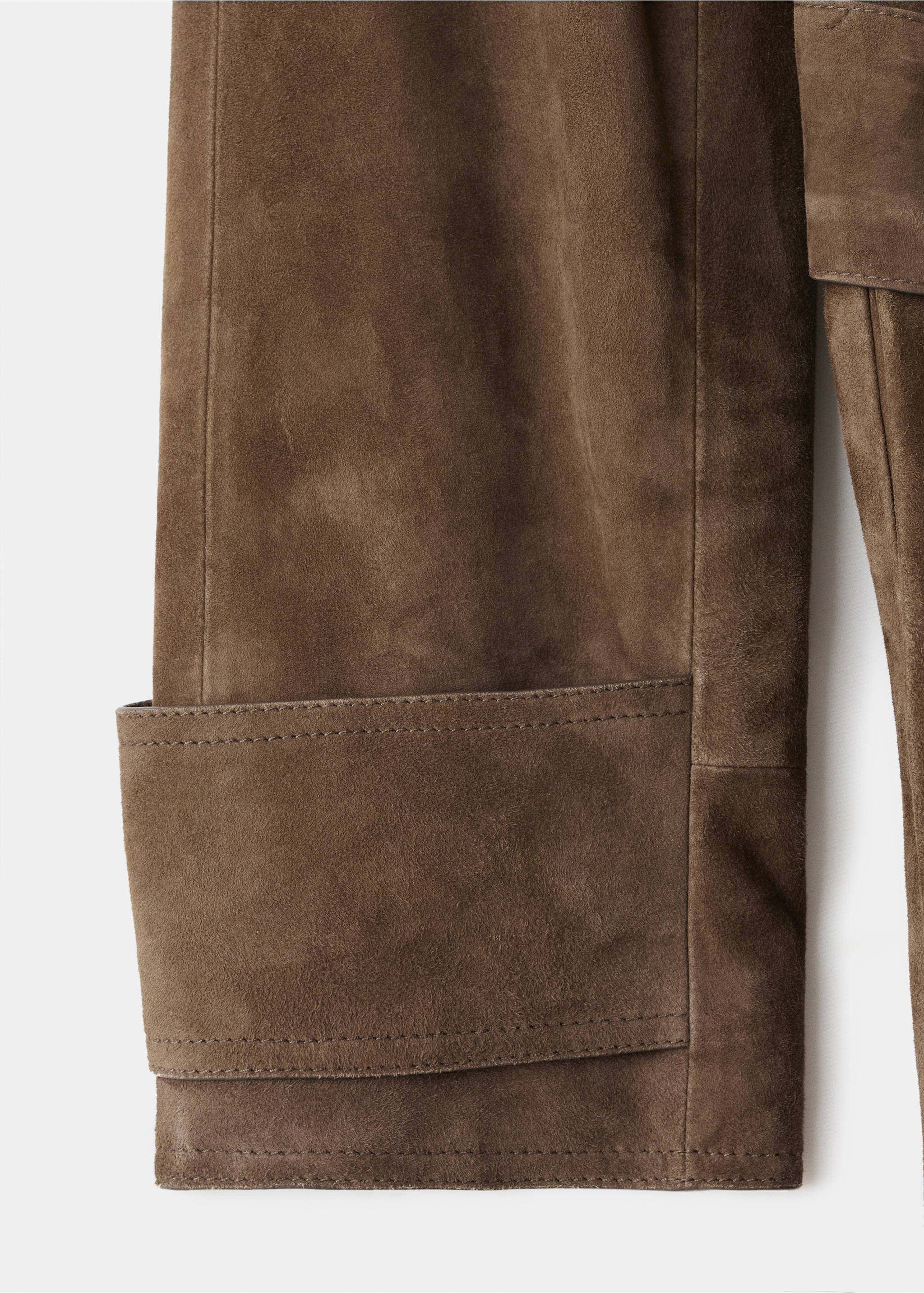 100% suede double-breasted trench coat - Details of the article 8, Khaki. Ref: 17076344-00.