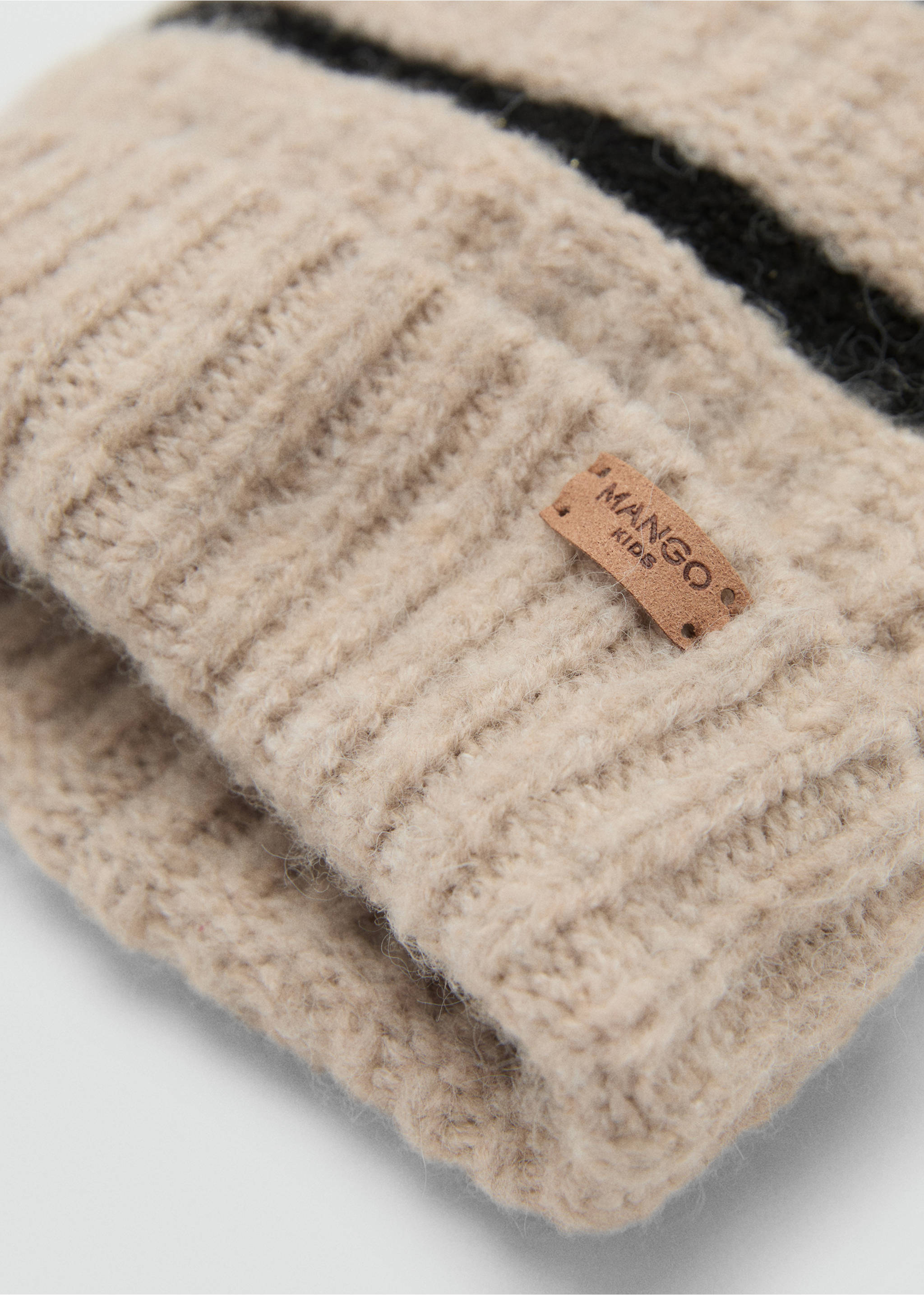 Striped knit hat - Medium plane, Sand. Ref: 17076346-00.
