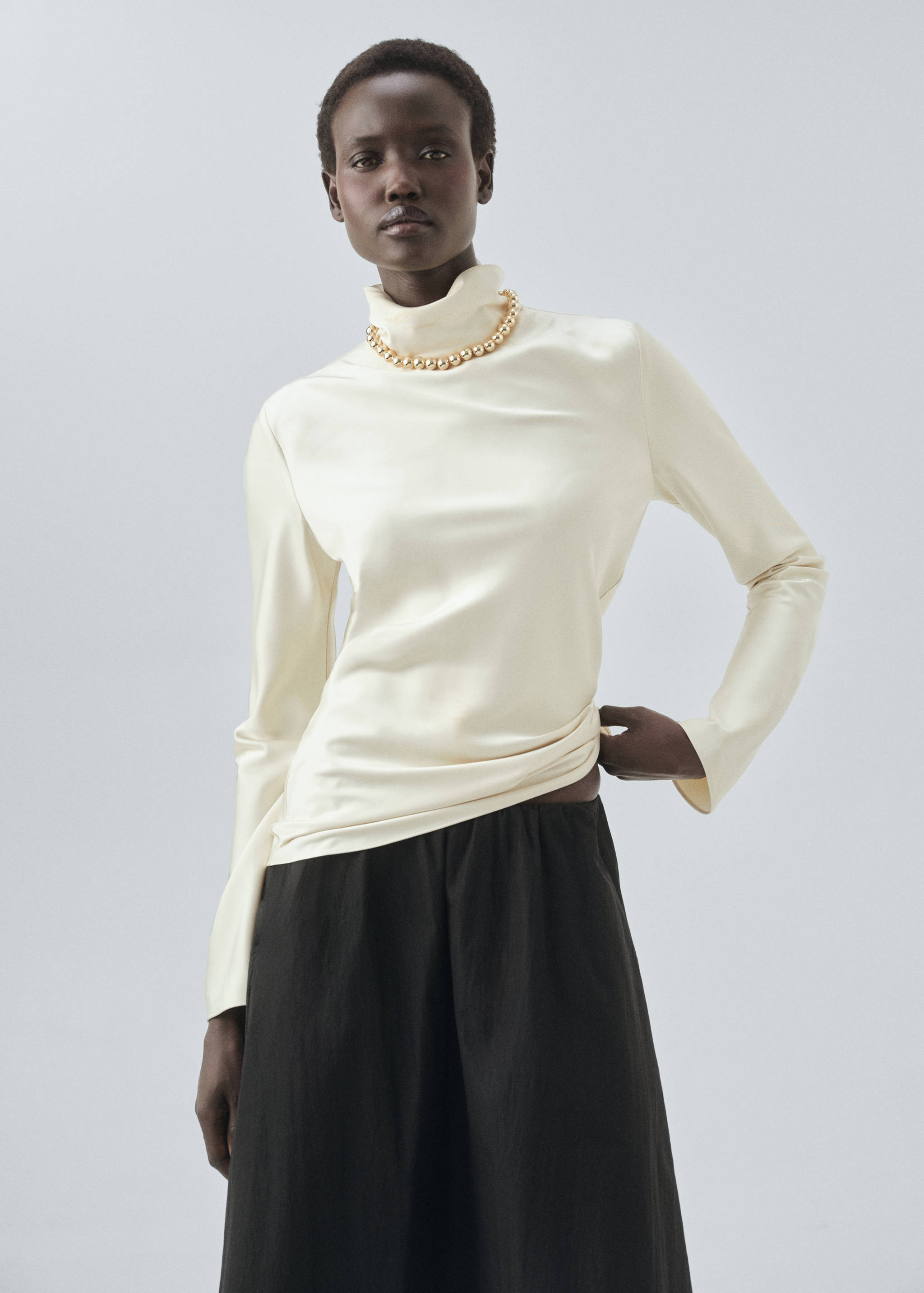 Long flared skirt - Details of the article 1