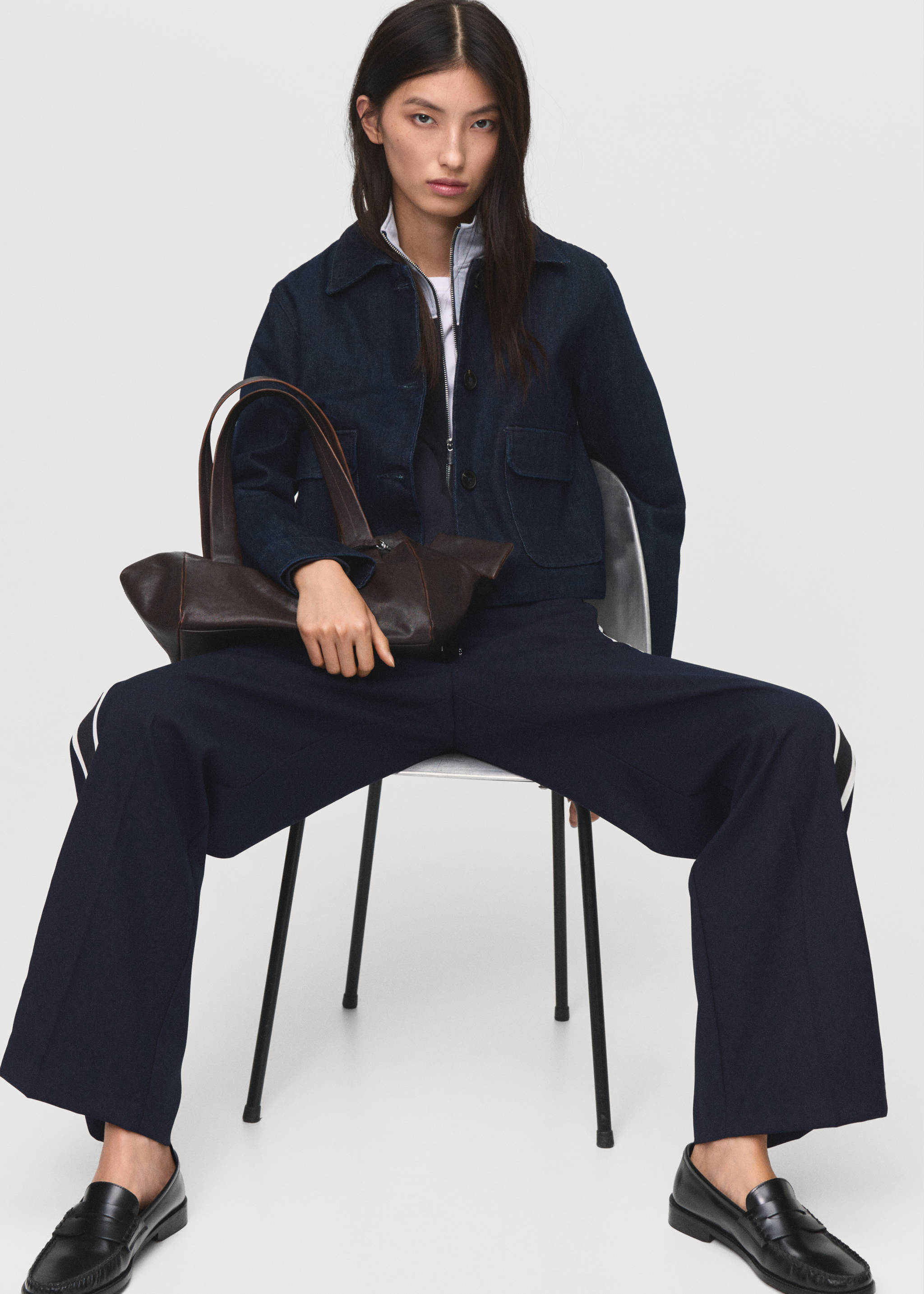 Contrast stripe straight trousers - Details of the article 1