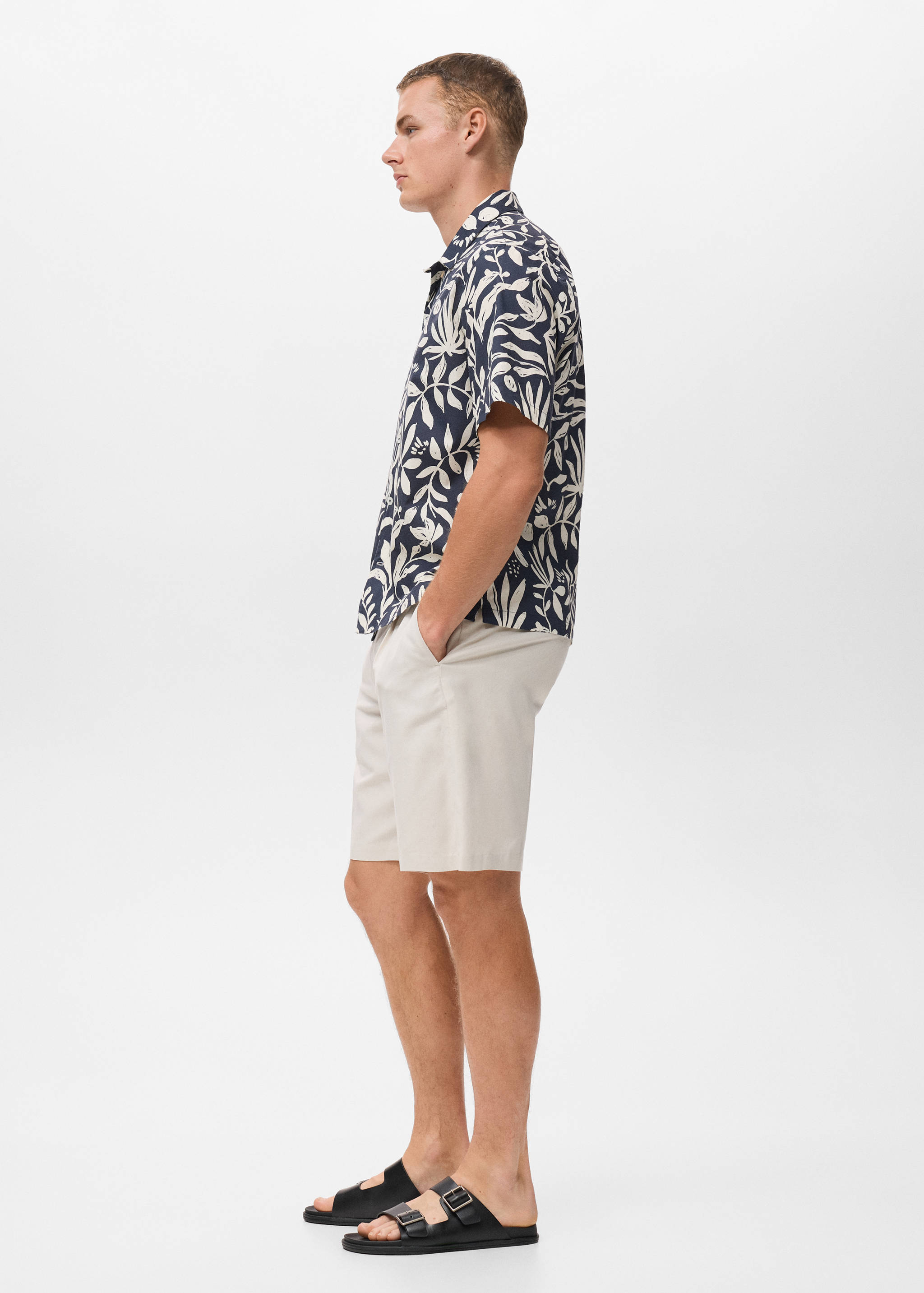 Relaxed-fit printed shirt - Details of the article 2